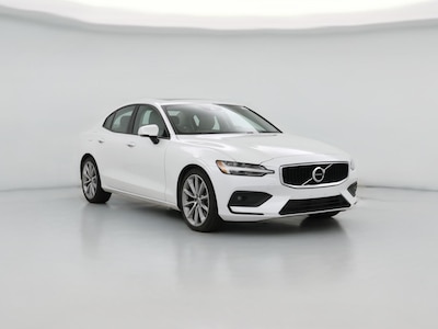 2021 Volvo S60 T6 Momentum