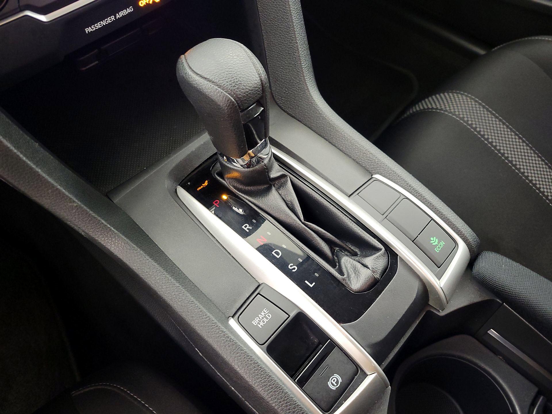 Thumbnail: 2019 Honda Civic - 17