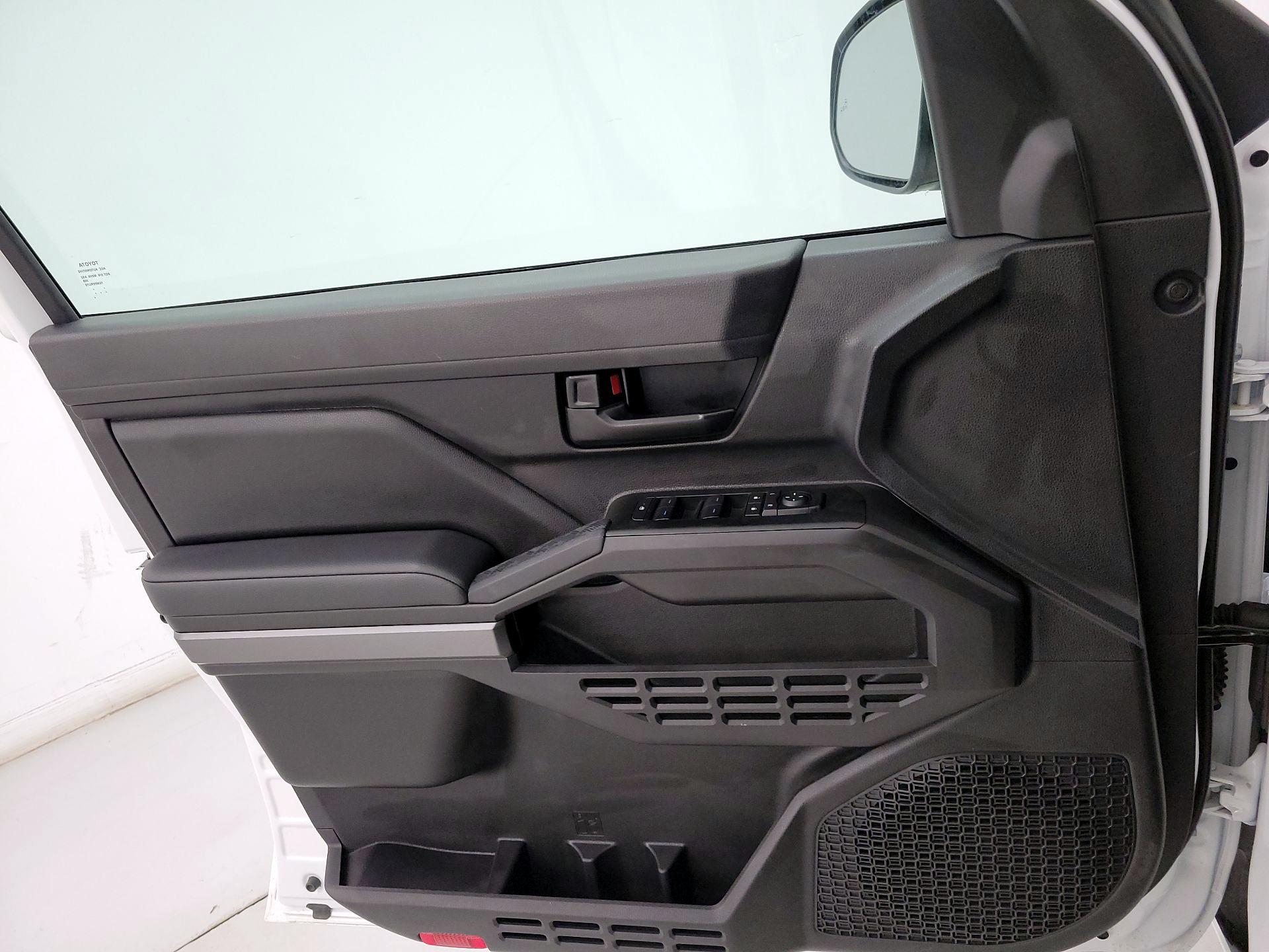 Thumbnail: 2025 Toyota Tacoma - 12