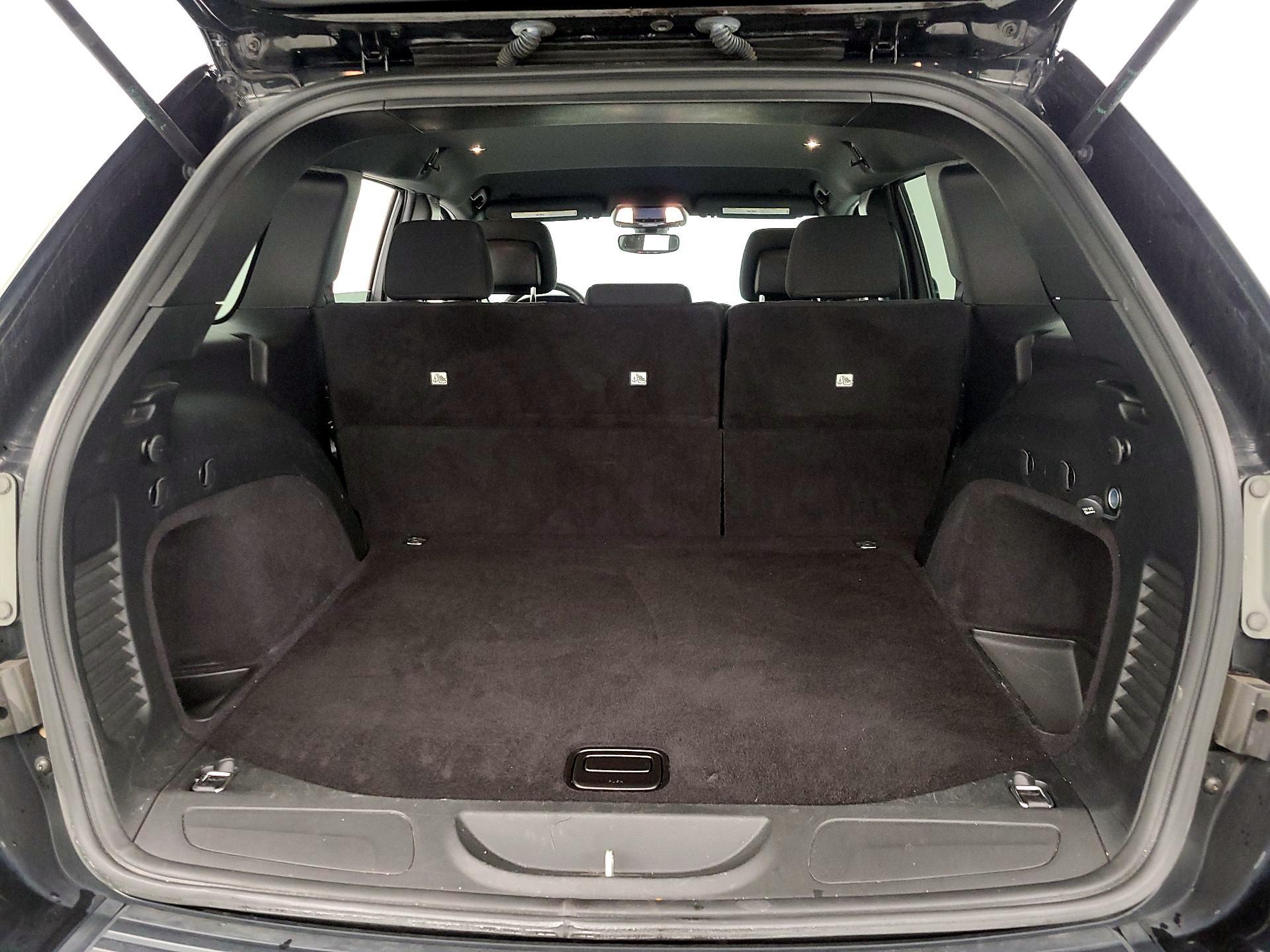 Thumbnail: 2017 Jeep Grand Cherokee - 20