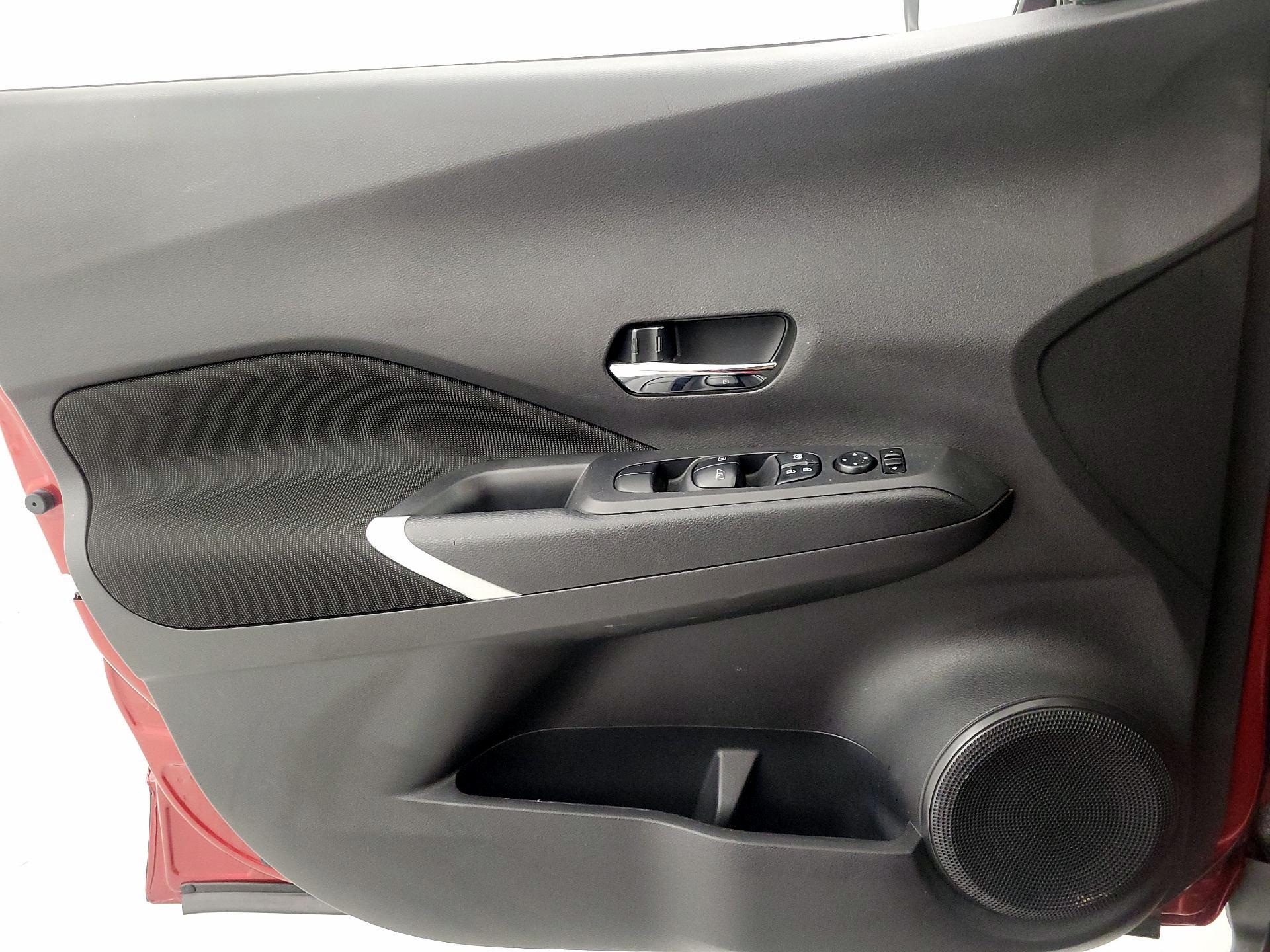 Thumbnail: 2024 Nissan Kicks - 12