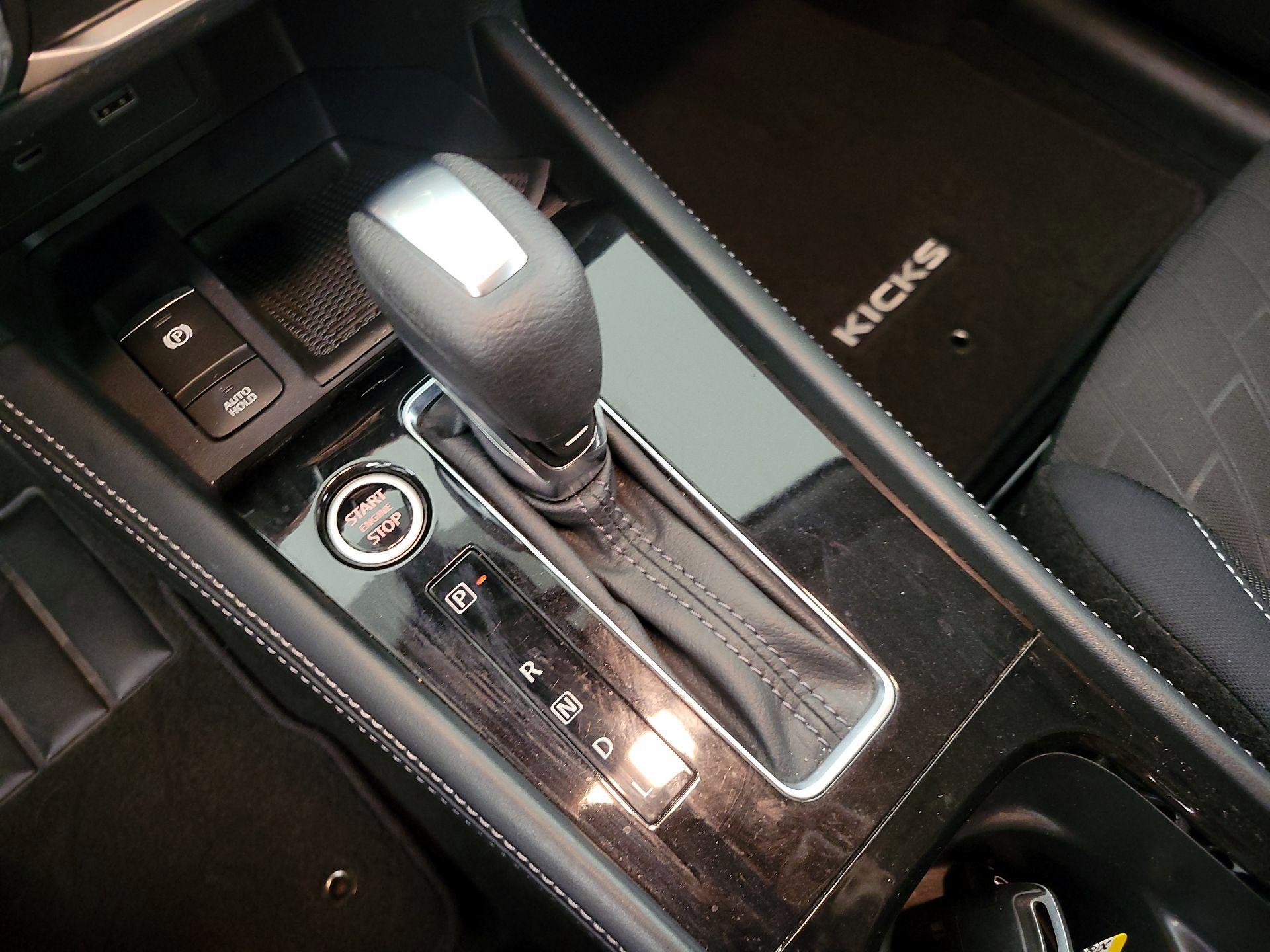 Thumbnail: 2024 Nissan Kicks - 16