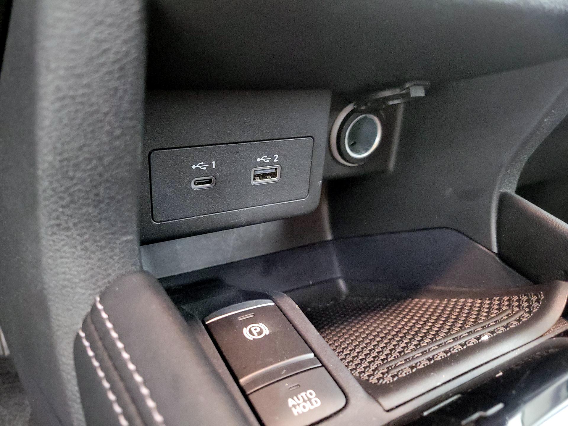 Thumbnail: 2024 Nissan Kicks - 17