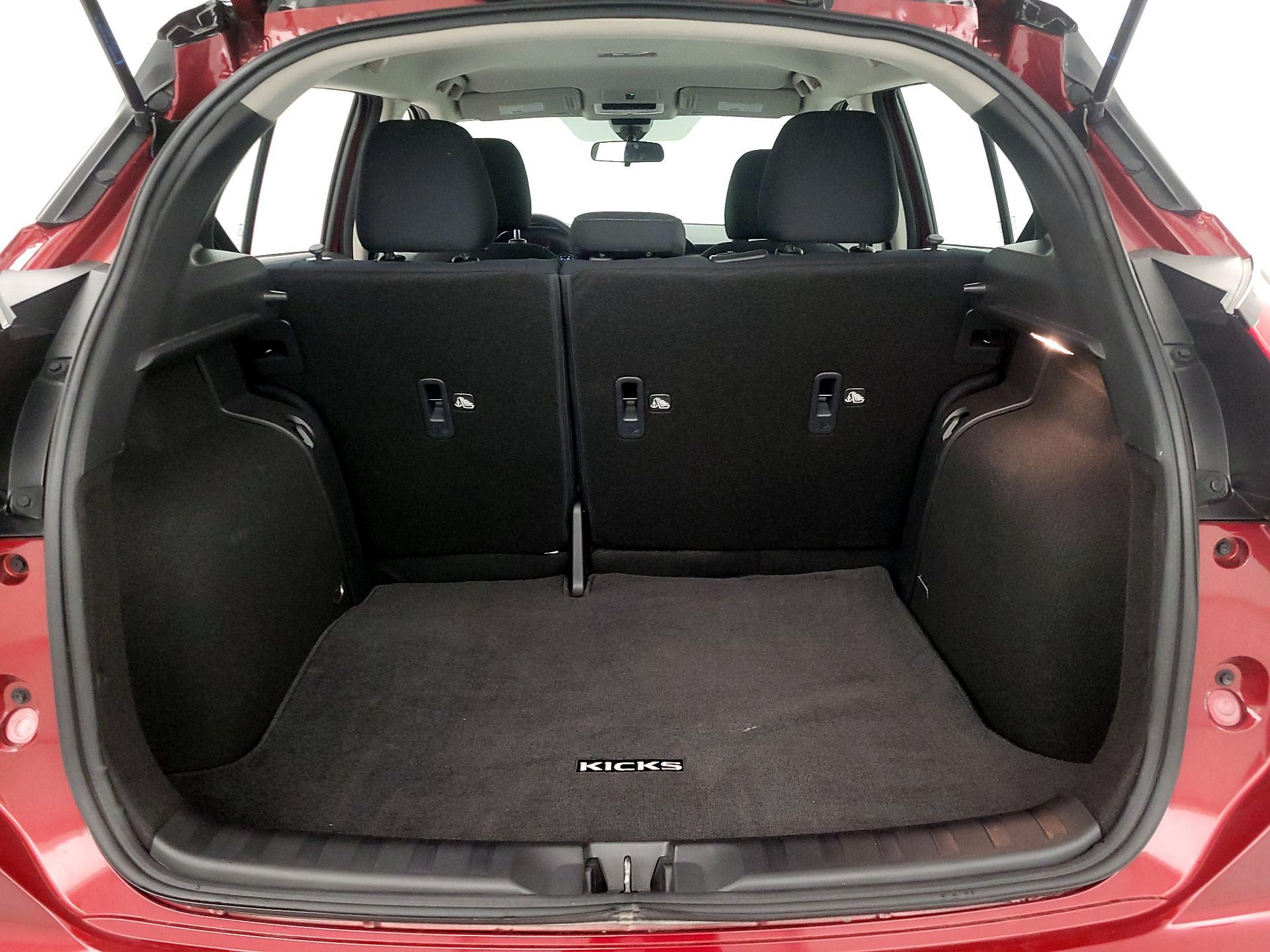 Thumbnail: 2024 Nissan Kicks - 19