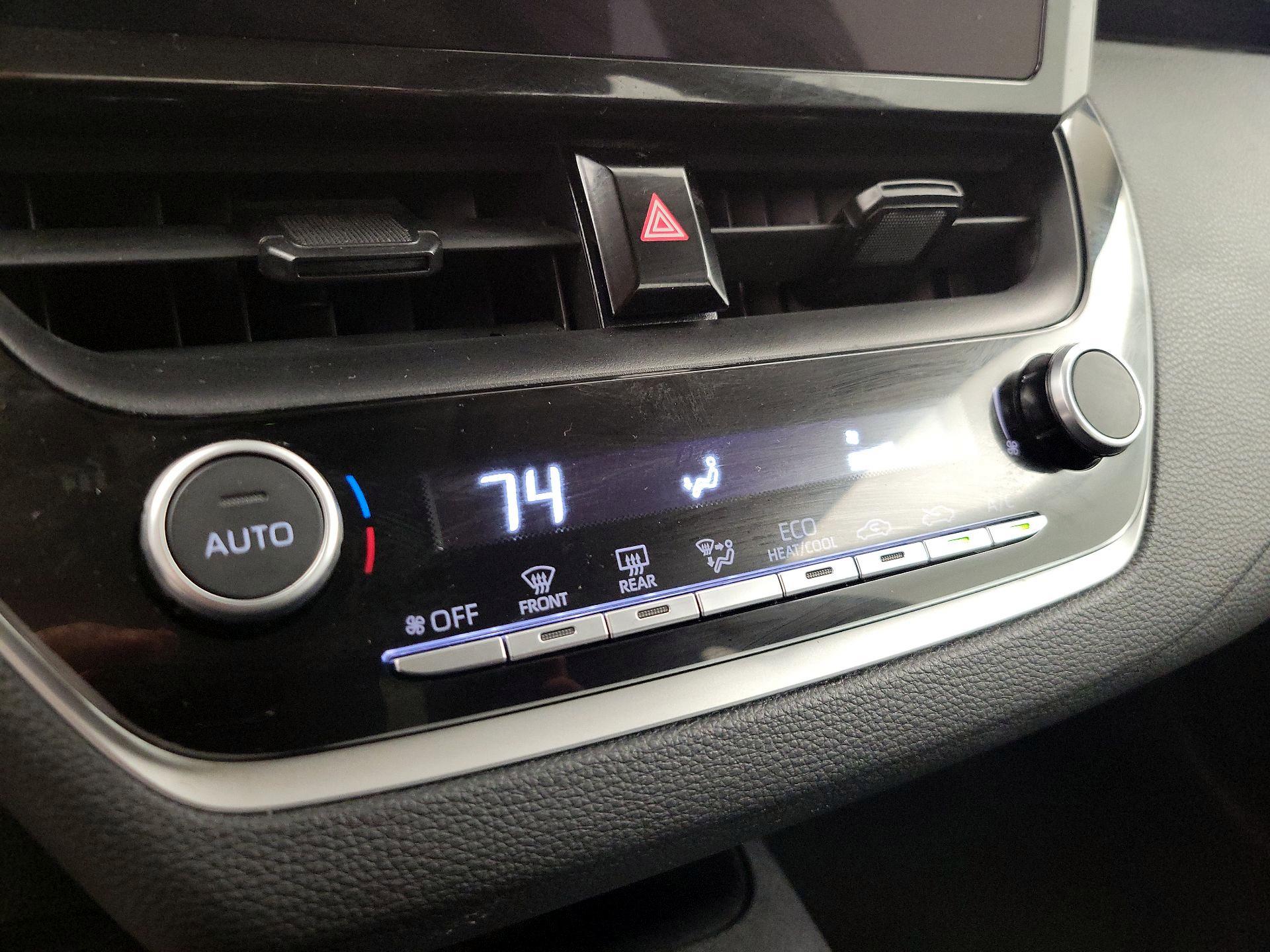 Thumbnail: 2024 Toyota Corolla - 16