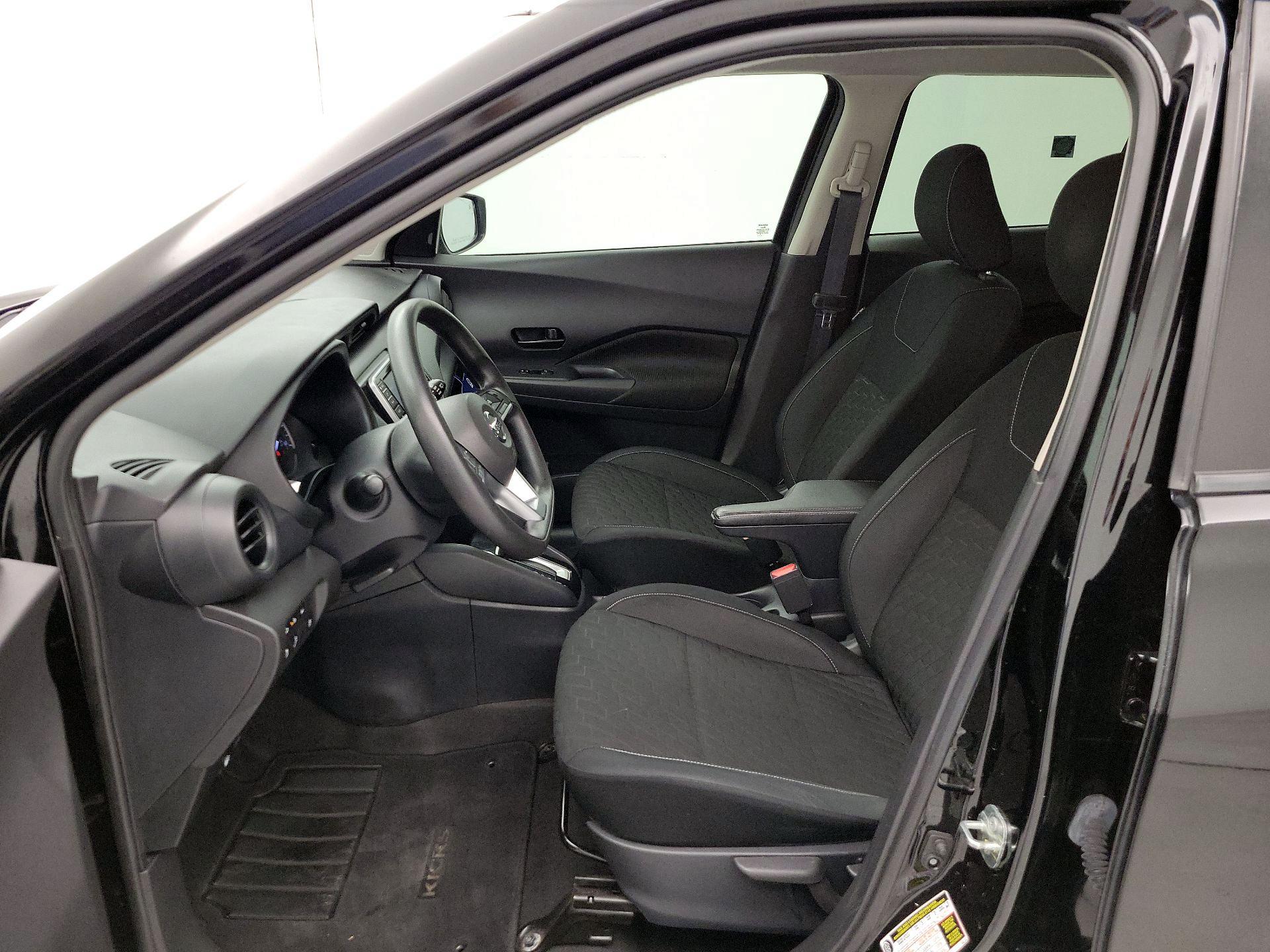 Thumbnail: 2021 Nissan Kicks - 11