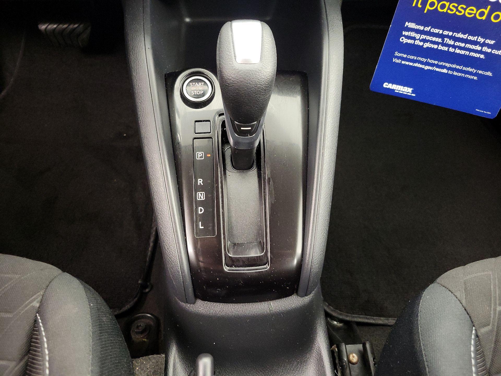 Thumbnail: 2022 Nissan Kicks - 17