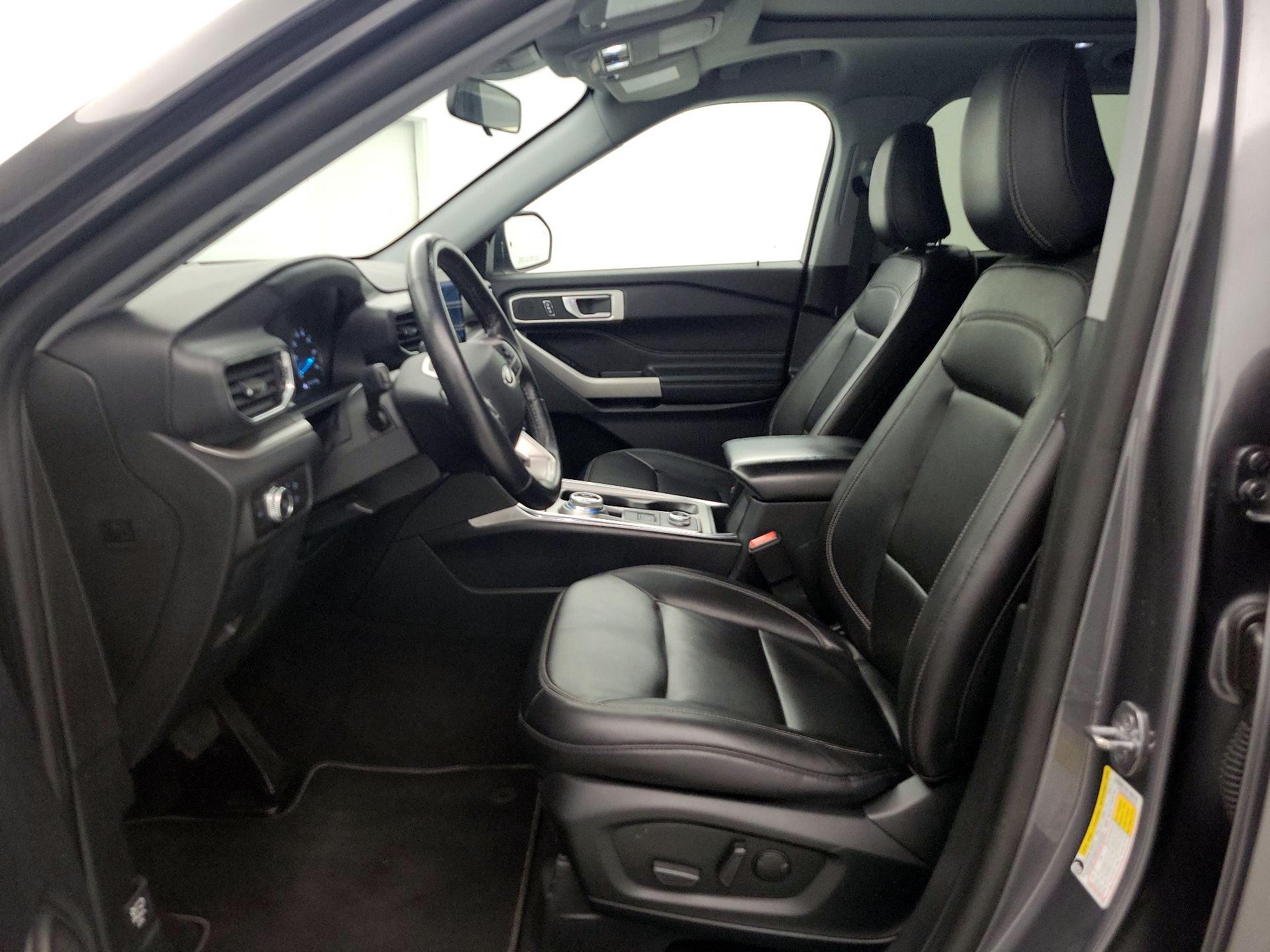 Thumbnail: 2021 Ford Explorer - 11