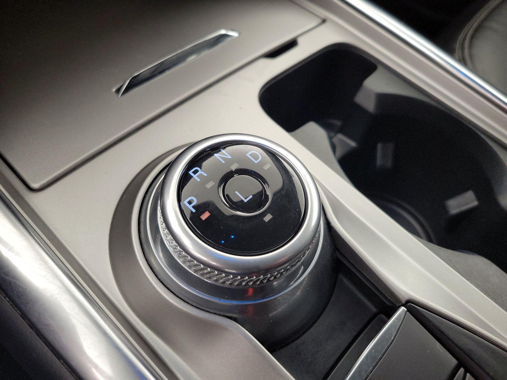 Thumbnail: 2021 Ford Explorer - 18