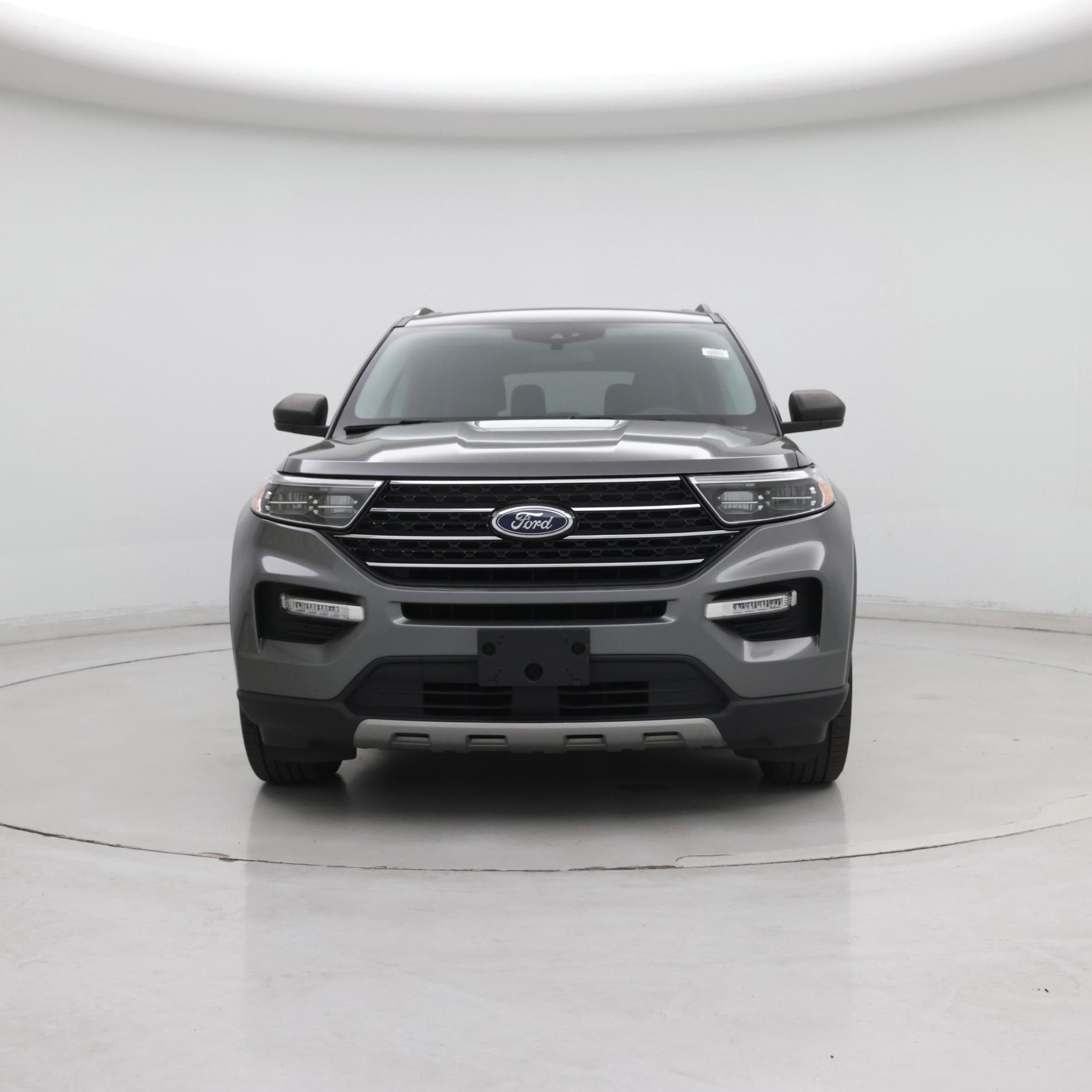 Thumbnail: 2021 Ford Explorer - 5