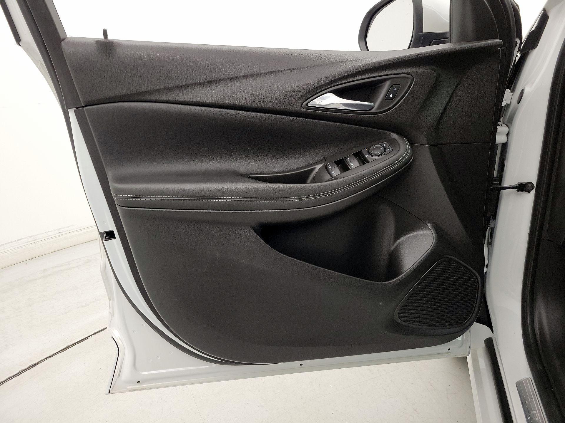 Thumbnail: 2022 Buick Encore GX - 12