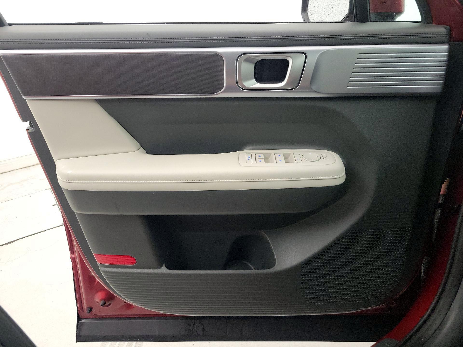 Thumbnail: 2024 Hyundai Santa Fe - 12