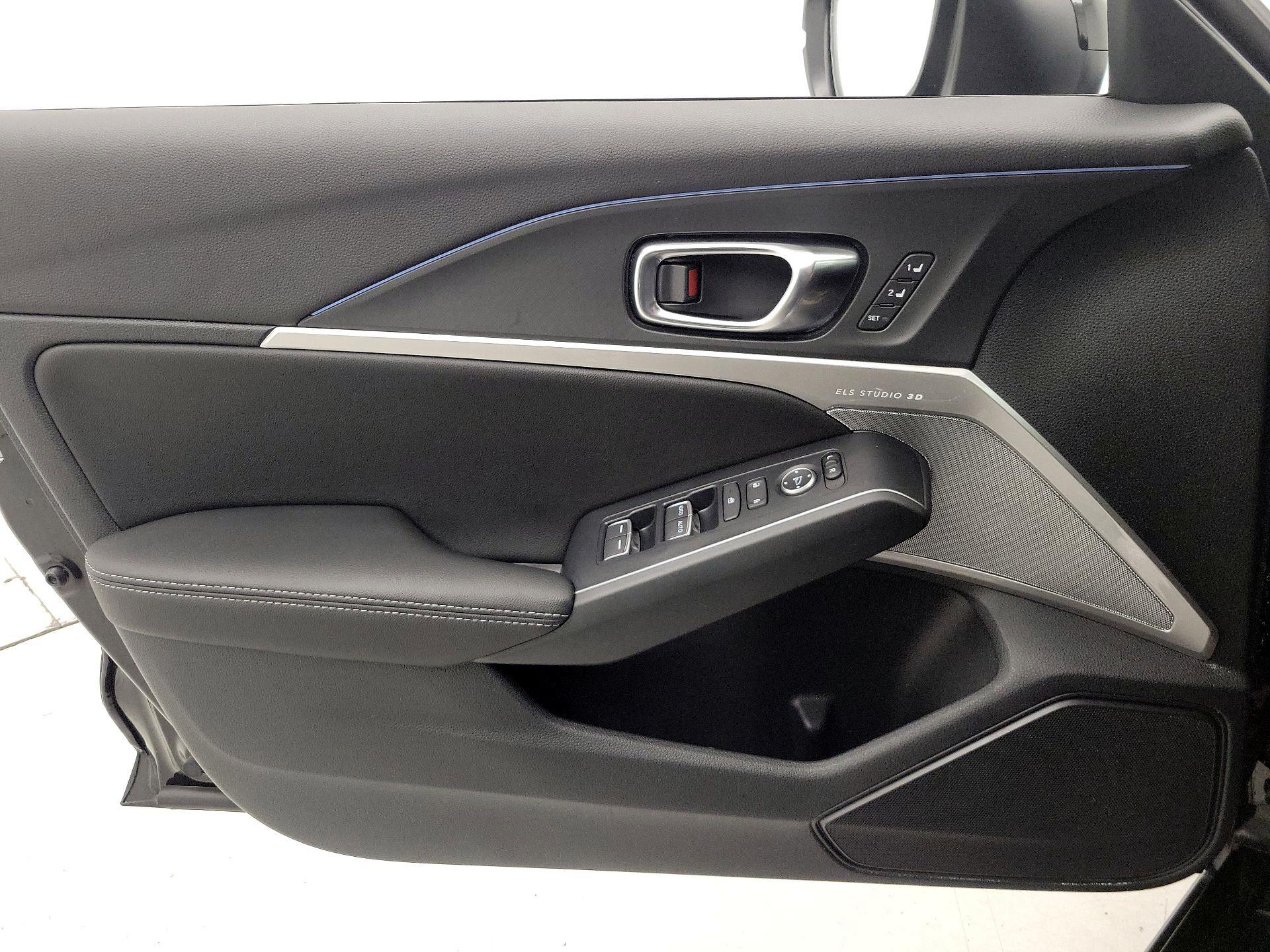 Thumbnail: 2023 Acura Integra - 12