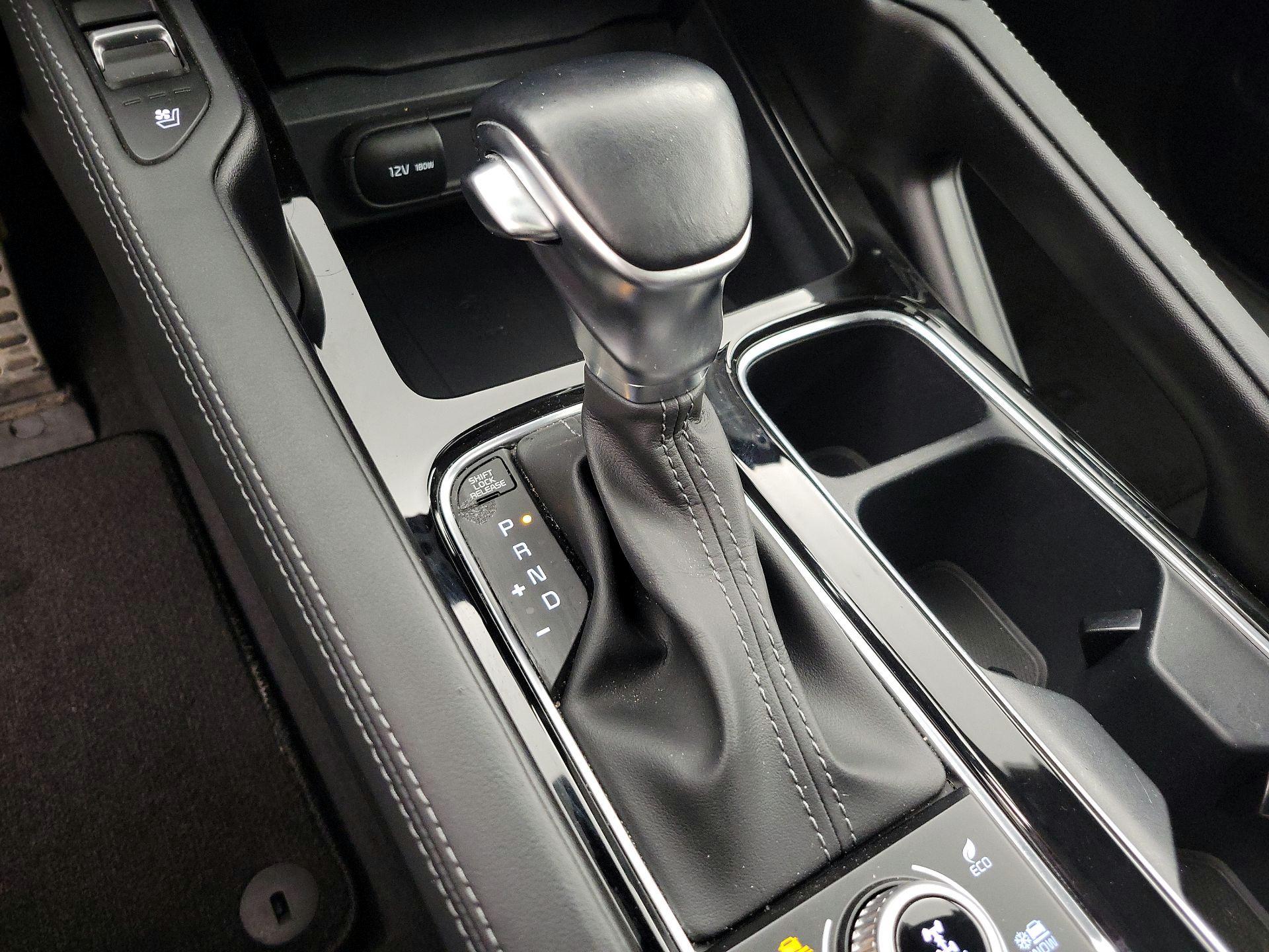 Thumbnail: 2024 Kia Telluride - 18