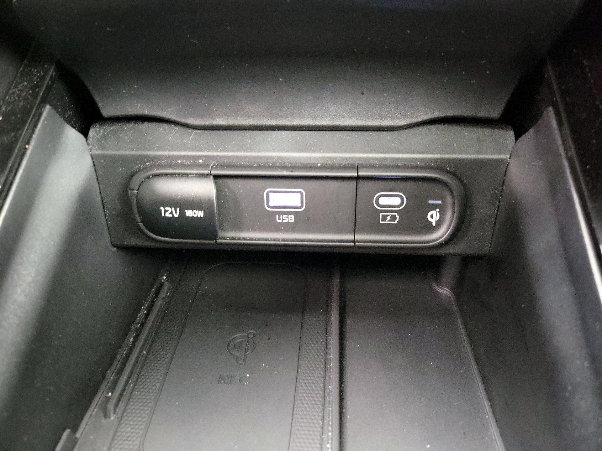 Thumbnail: 2024 Kia Telluride - 19