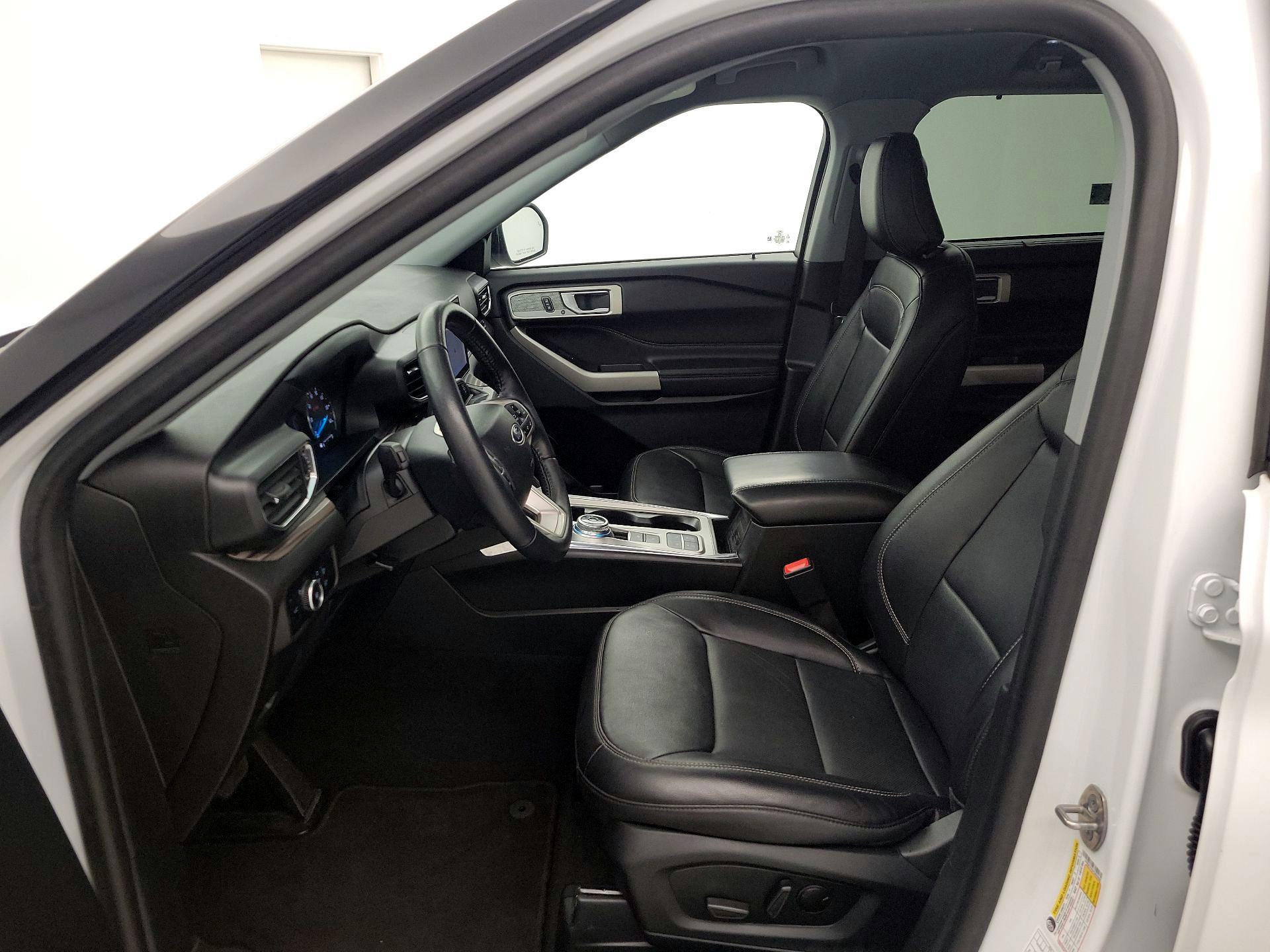 Thumbnail: 2023 Ford Explorer - 11