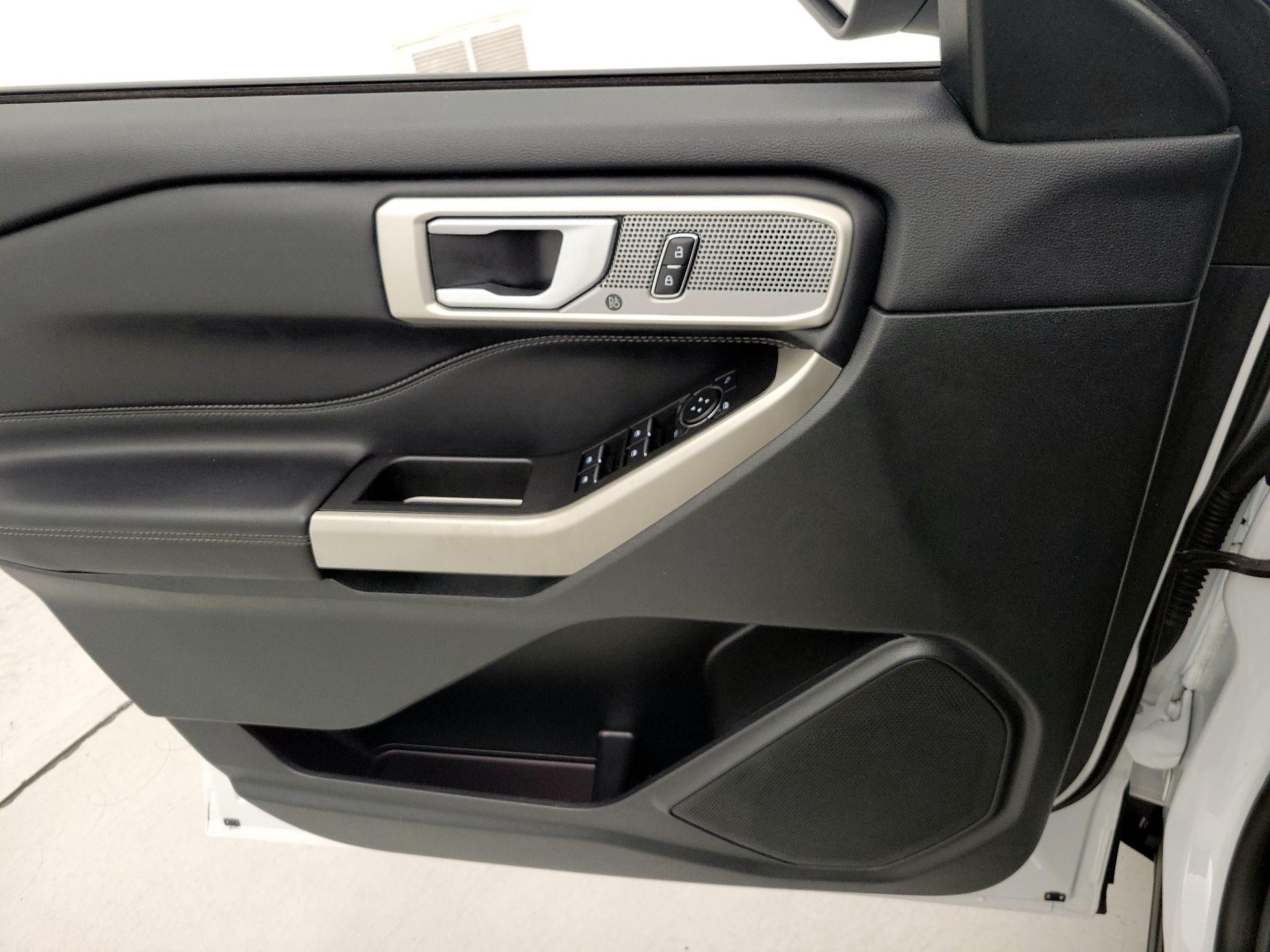 Thumbnail: 2023 Ford Explorer - 12