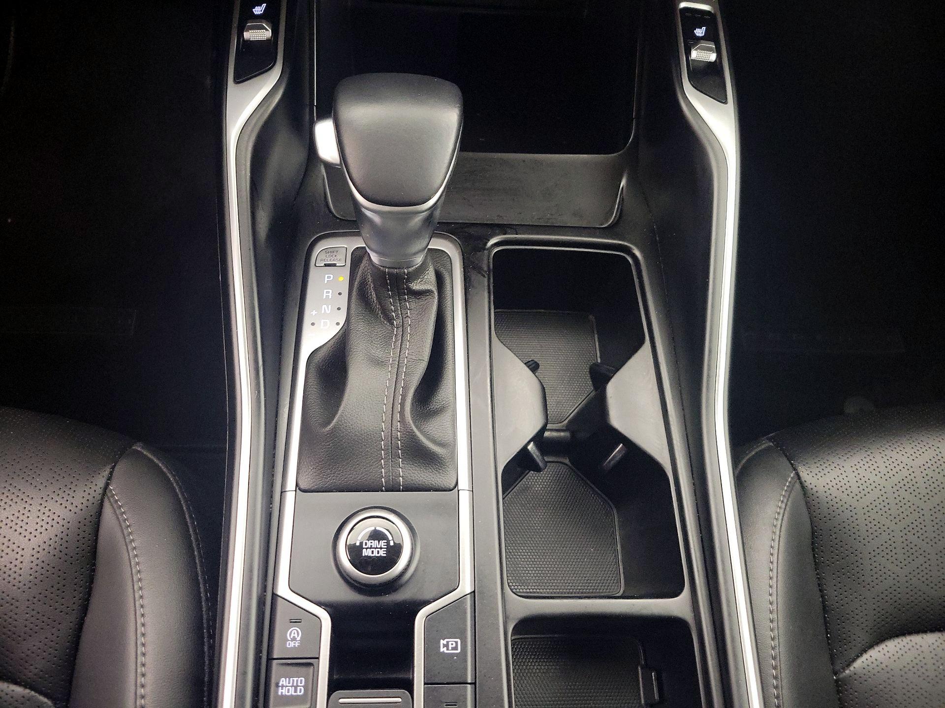 Thumbnail: 2022 Kia Sorento - 18