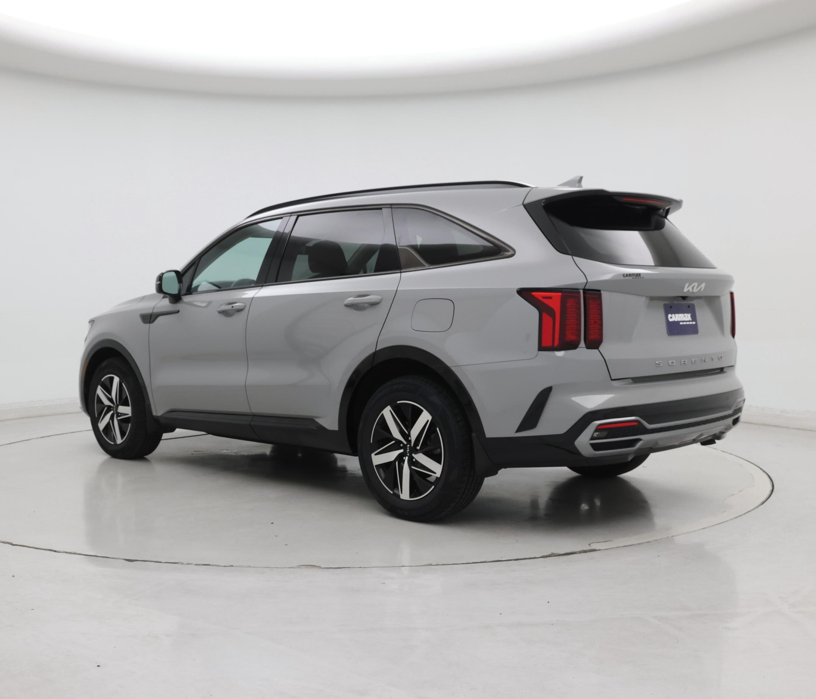 Thumbnail: 2022 Kia Sorento - 2