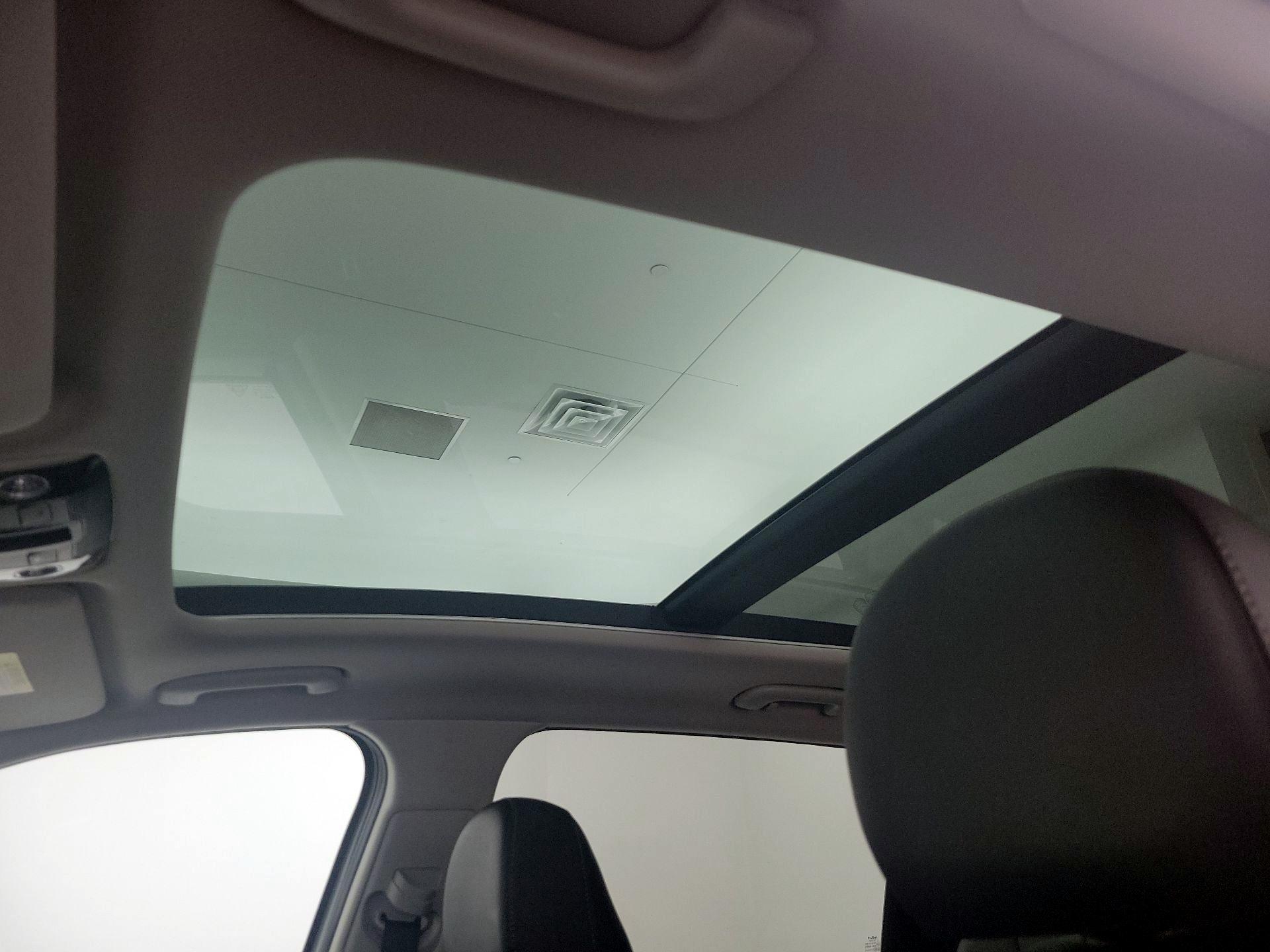 Thumbnail: 2022 Kia Sorento - 20