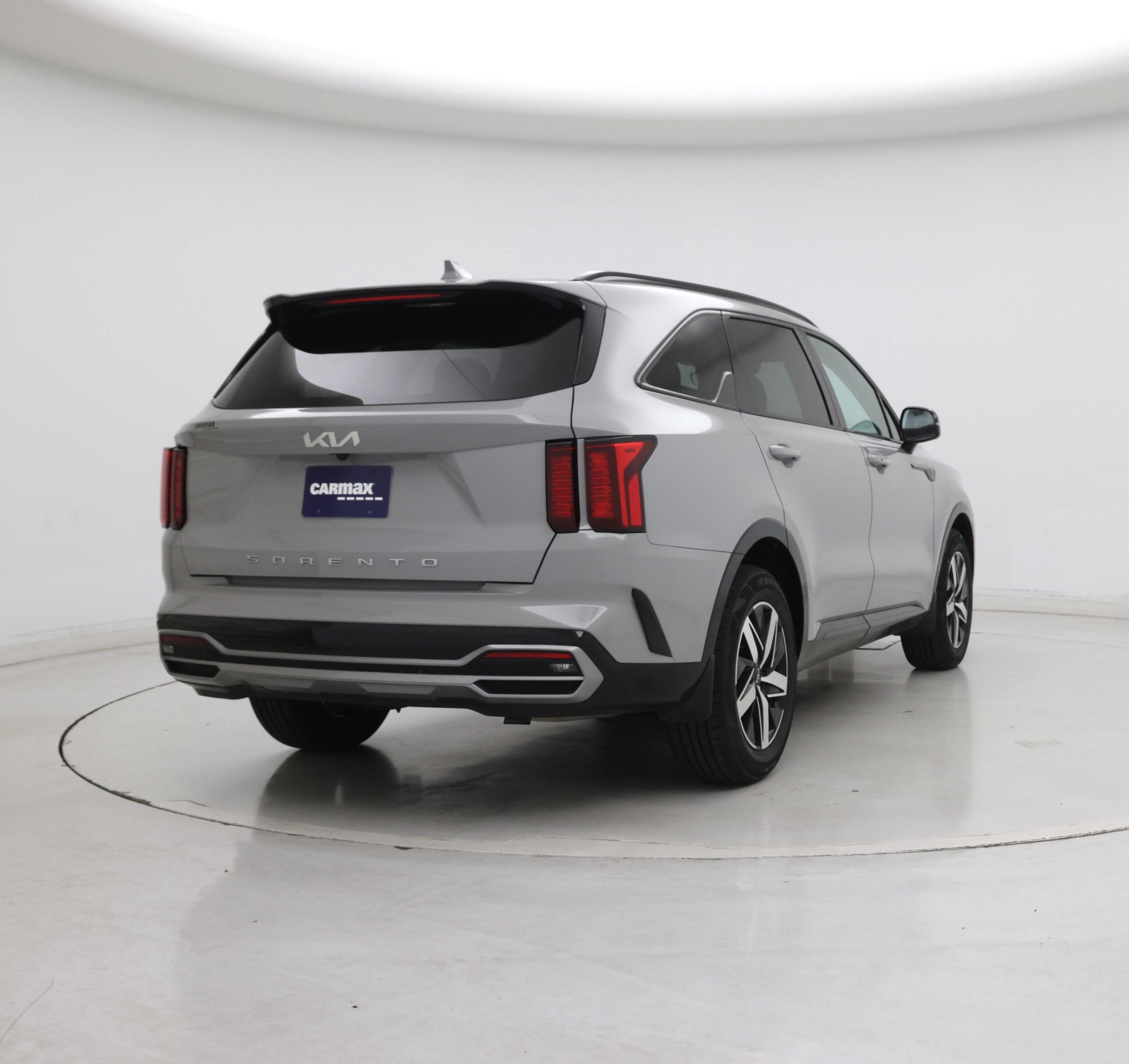 Thumbnail: 2022 Kia Sorento - 8