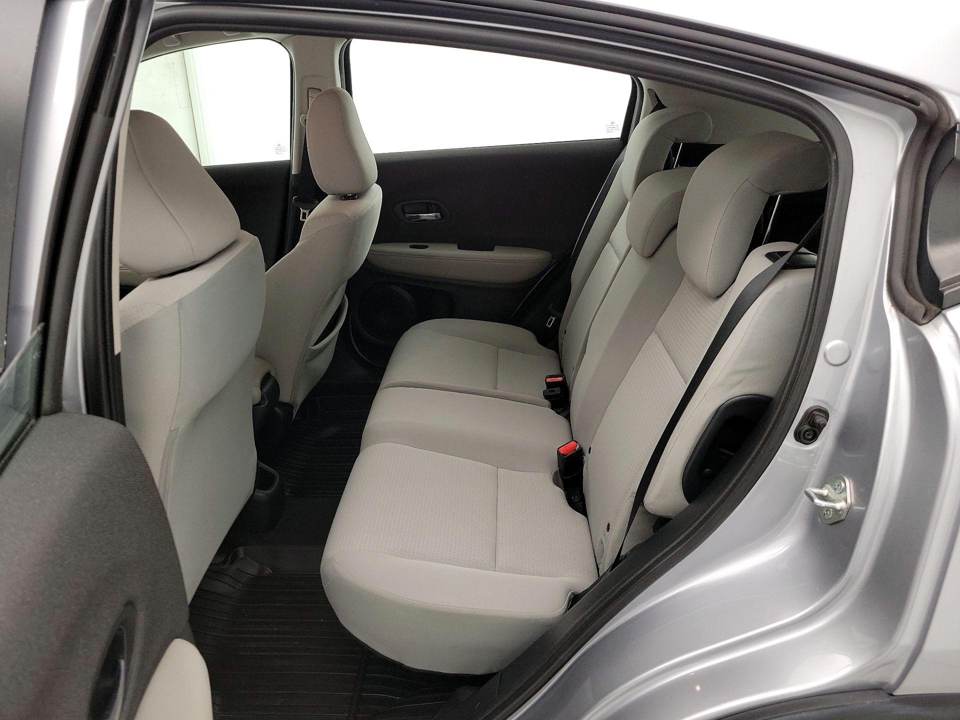 Thumbnail: 2022 Honda HR-V - 18