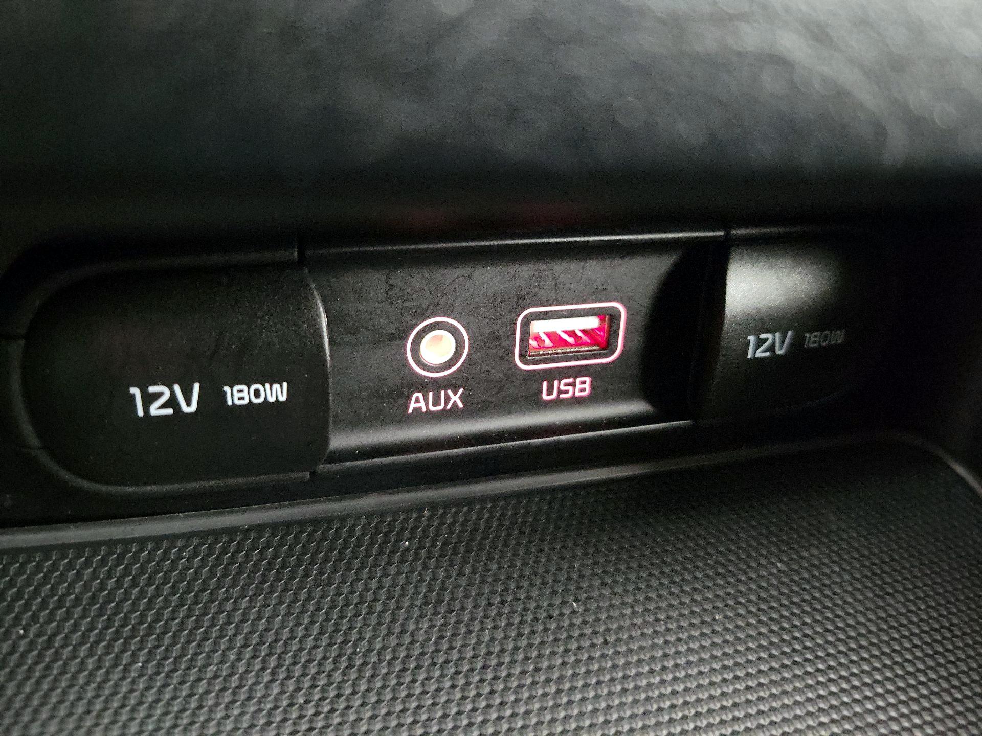 Thumbnail: 2021 Kia Forte - 18