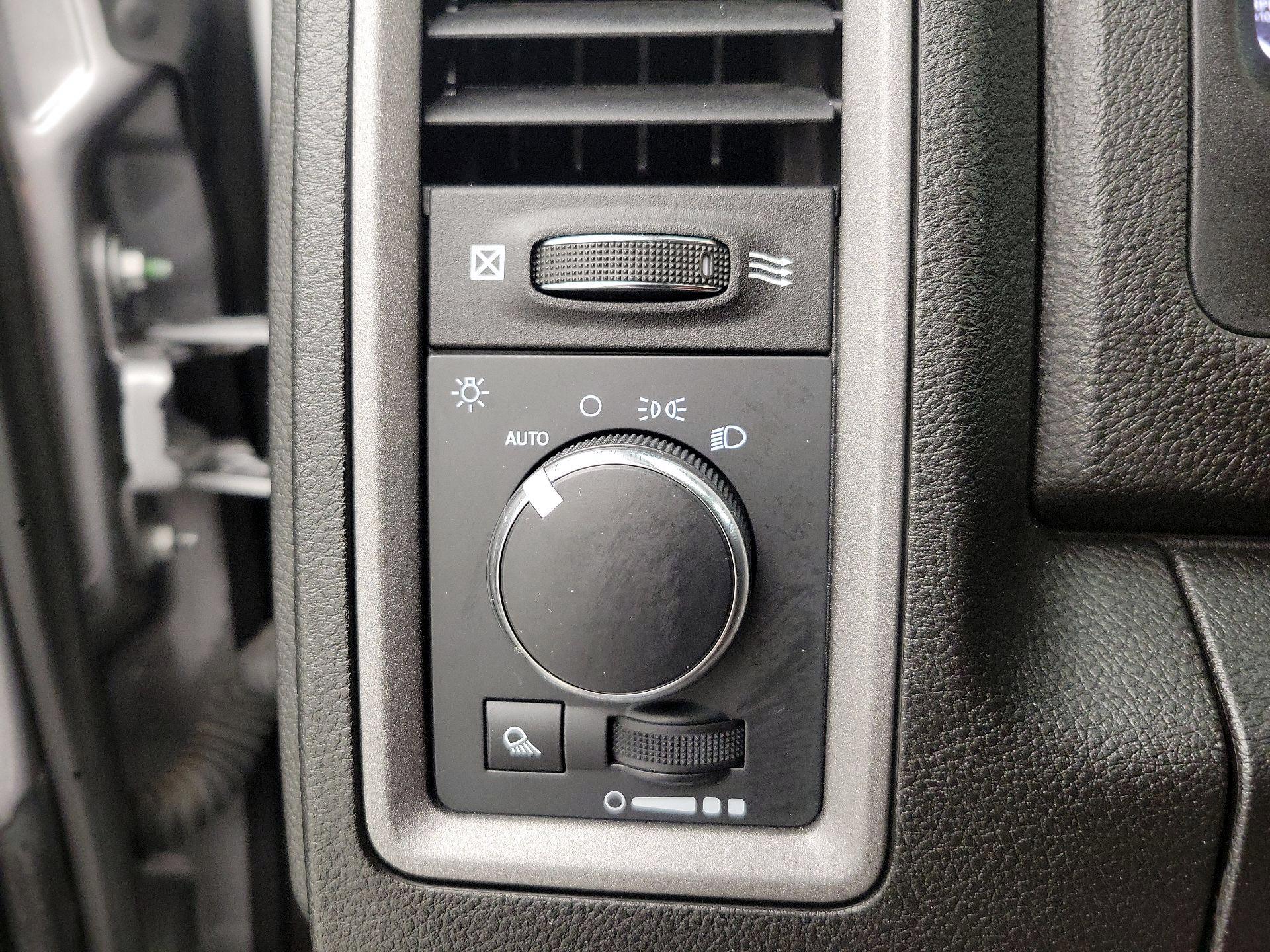 Thumbnail: 2022 RAM 1500 Classic - 13