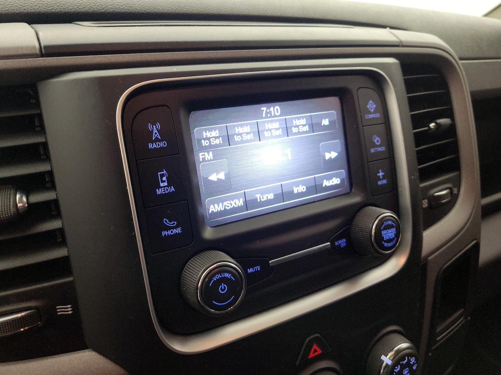 Thumbnail: 2022 RAM 1500 Classic - 15