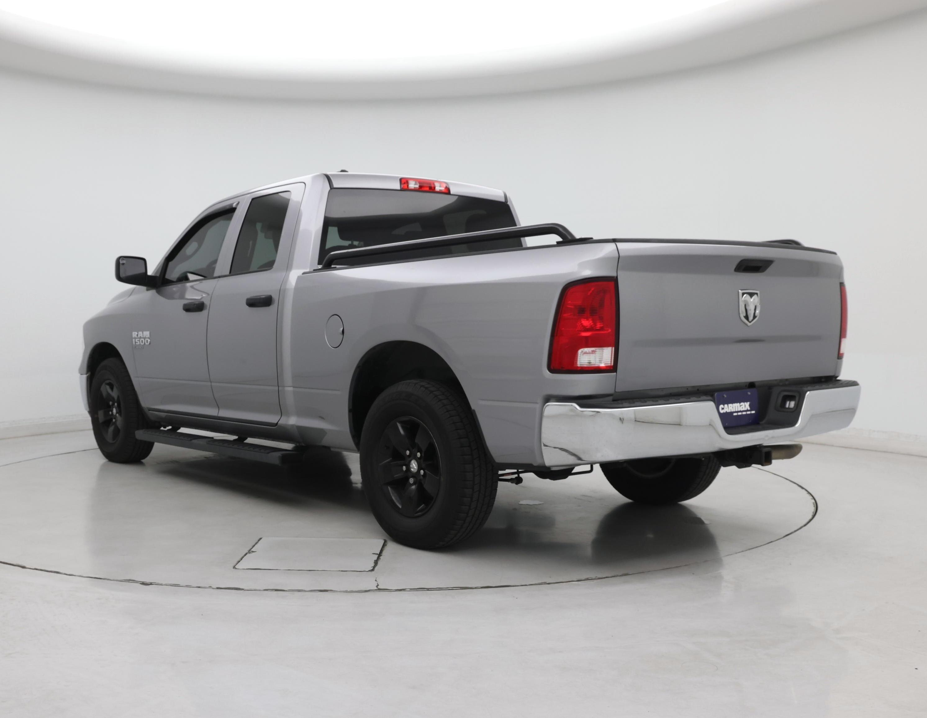 Thumbnail: 2022 RAM 1500 Classic - 2