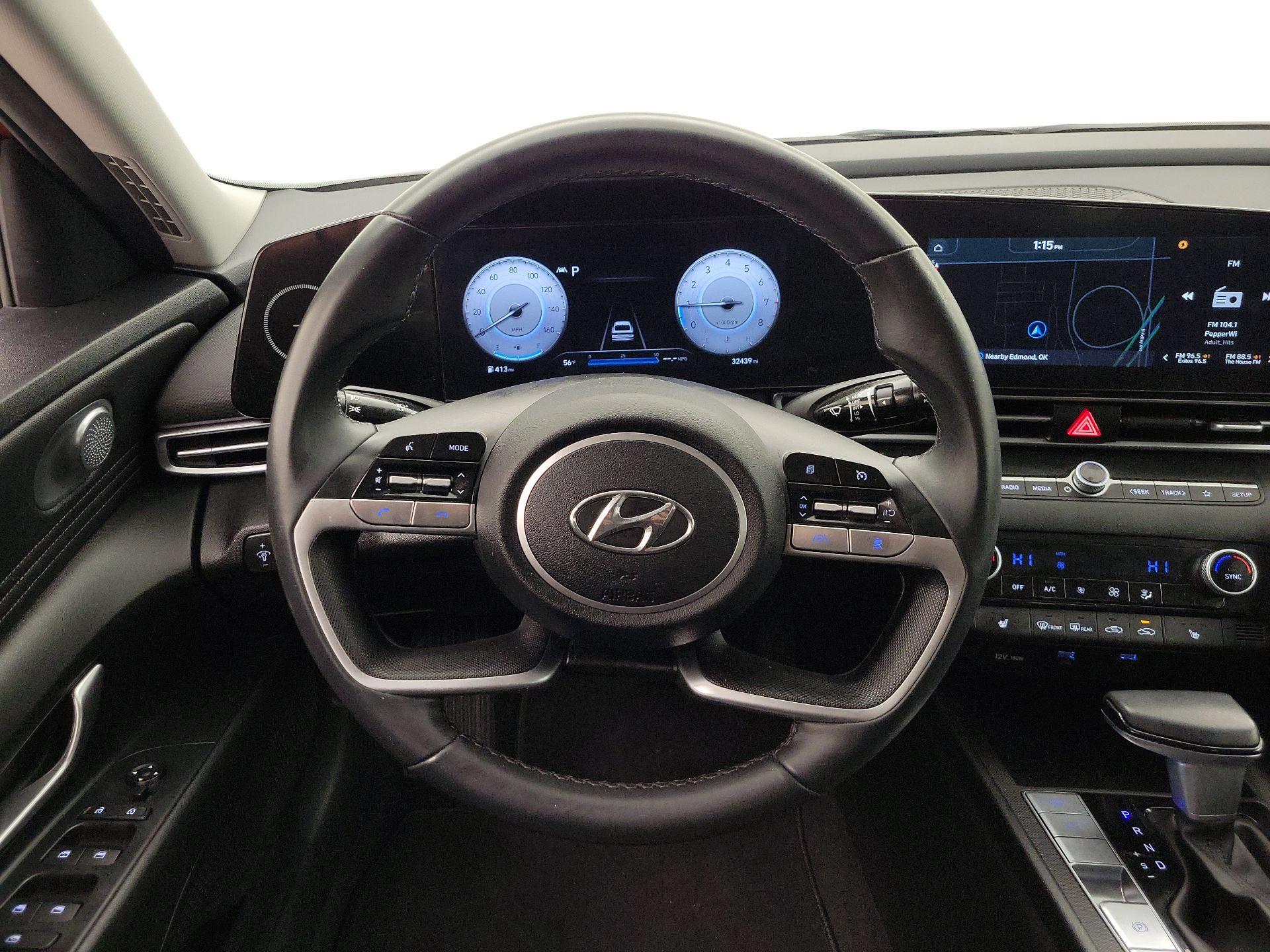 Thumbnail: 2023 Hyundai Elantra - 10