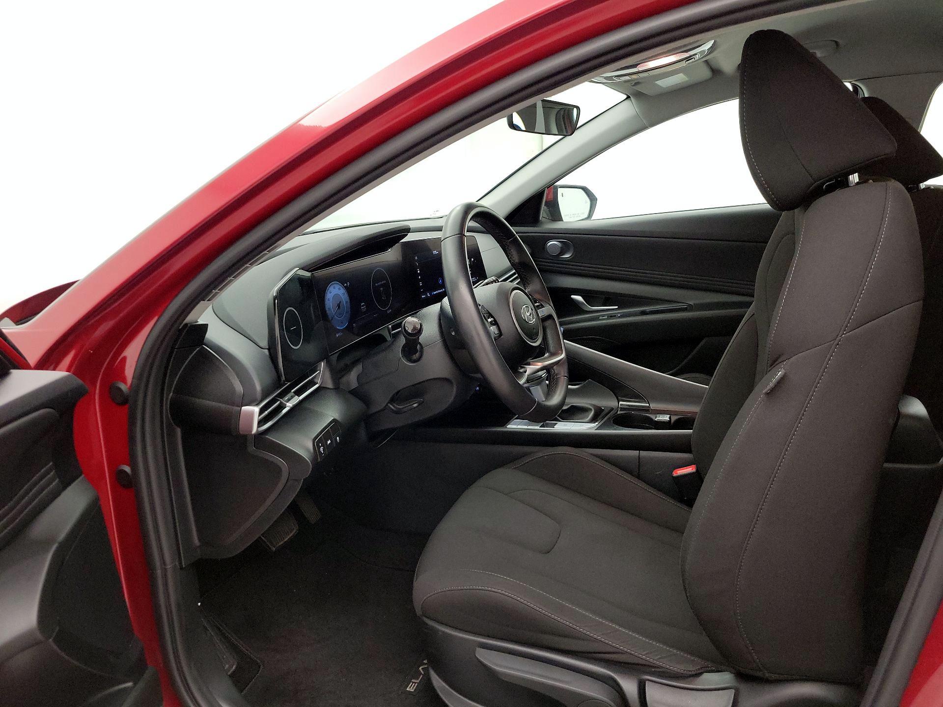 Thumbnail: 2023 Hyundai Elantra - 11