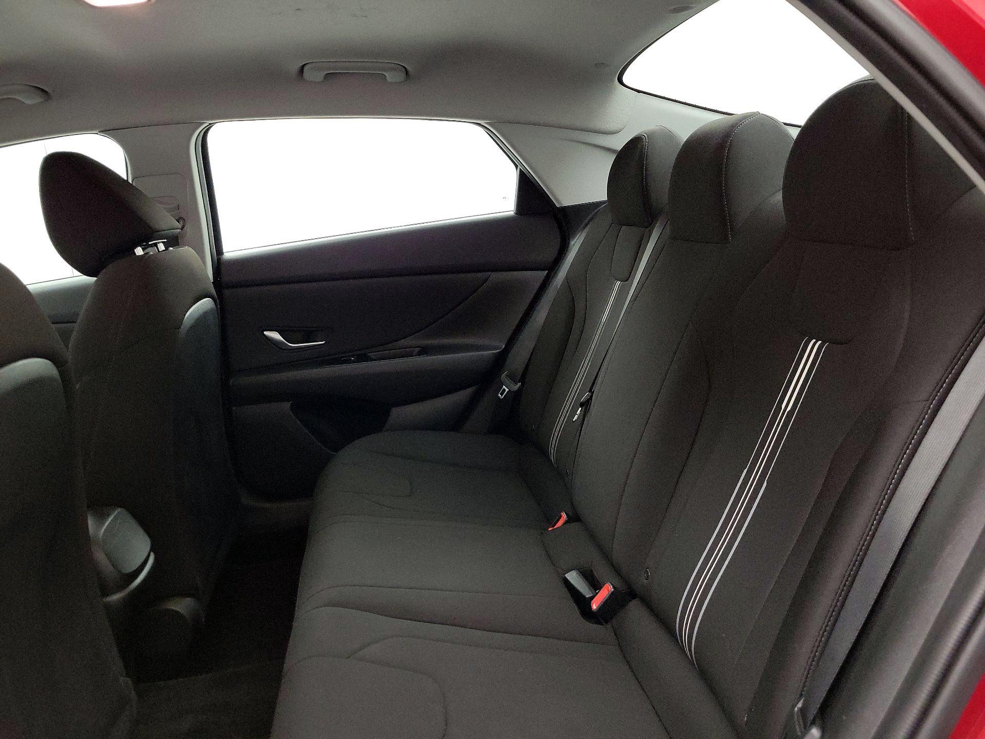 Thumbnail: 2023 Hyundai Elantra - 20