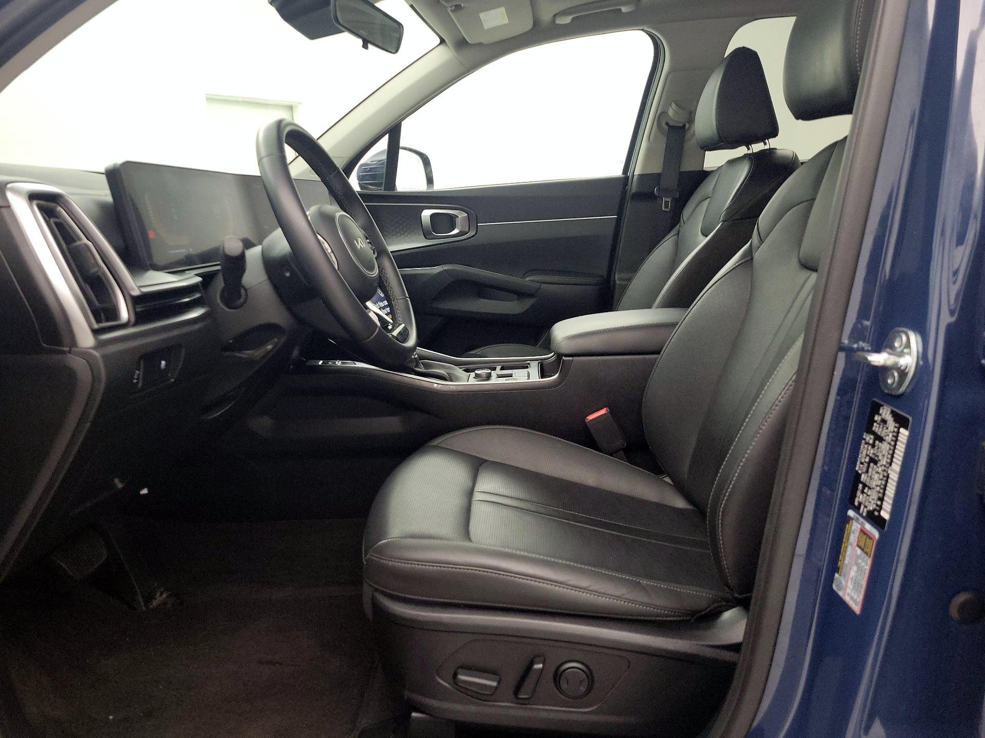 Thumbnail: 2024 Kia Sorento - 11