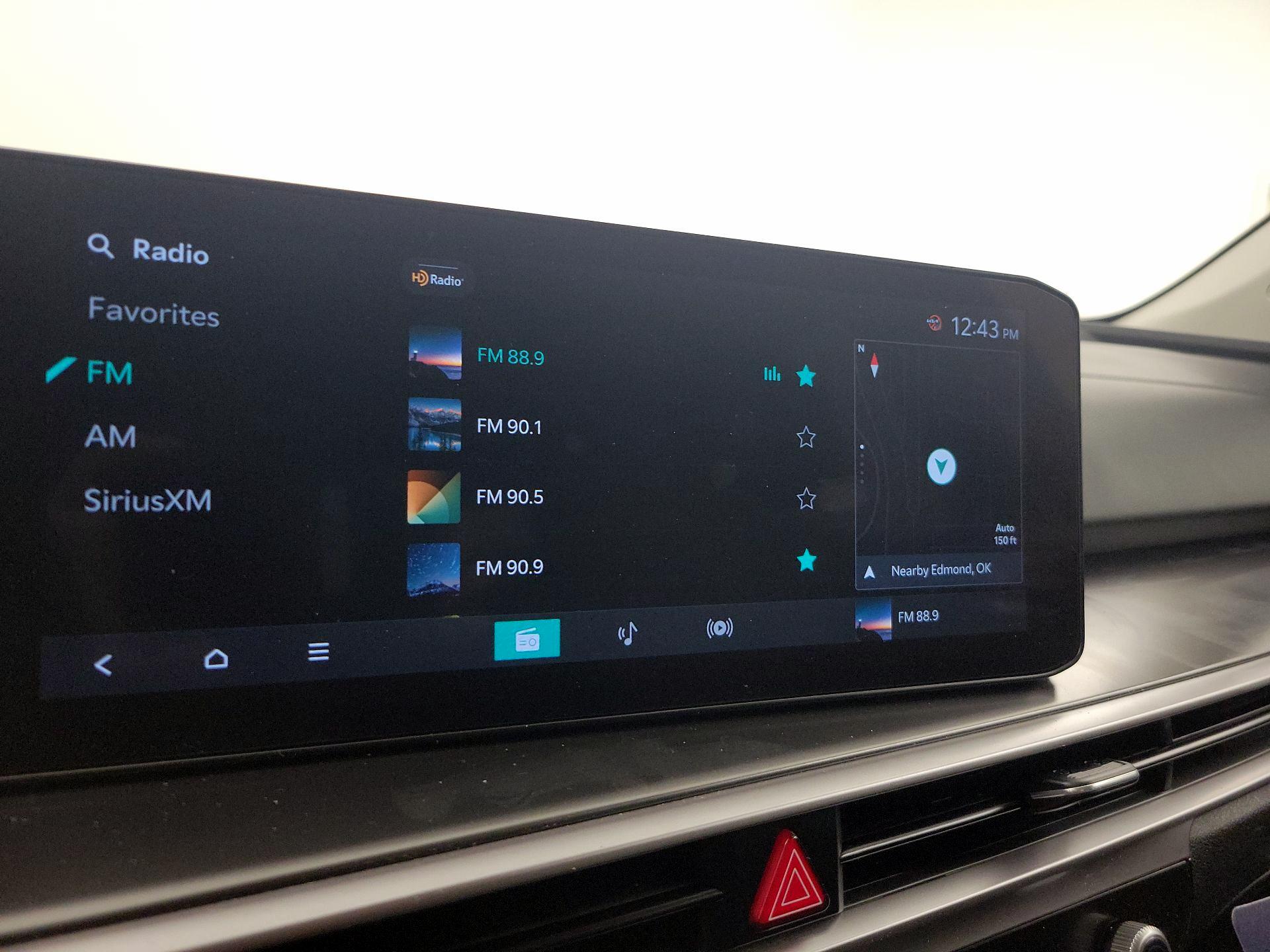 Thumbnail: 2024 Kia Sorento - 16