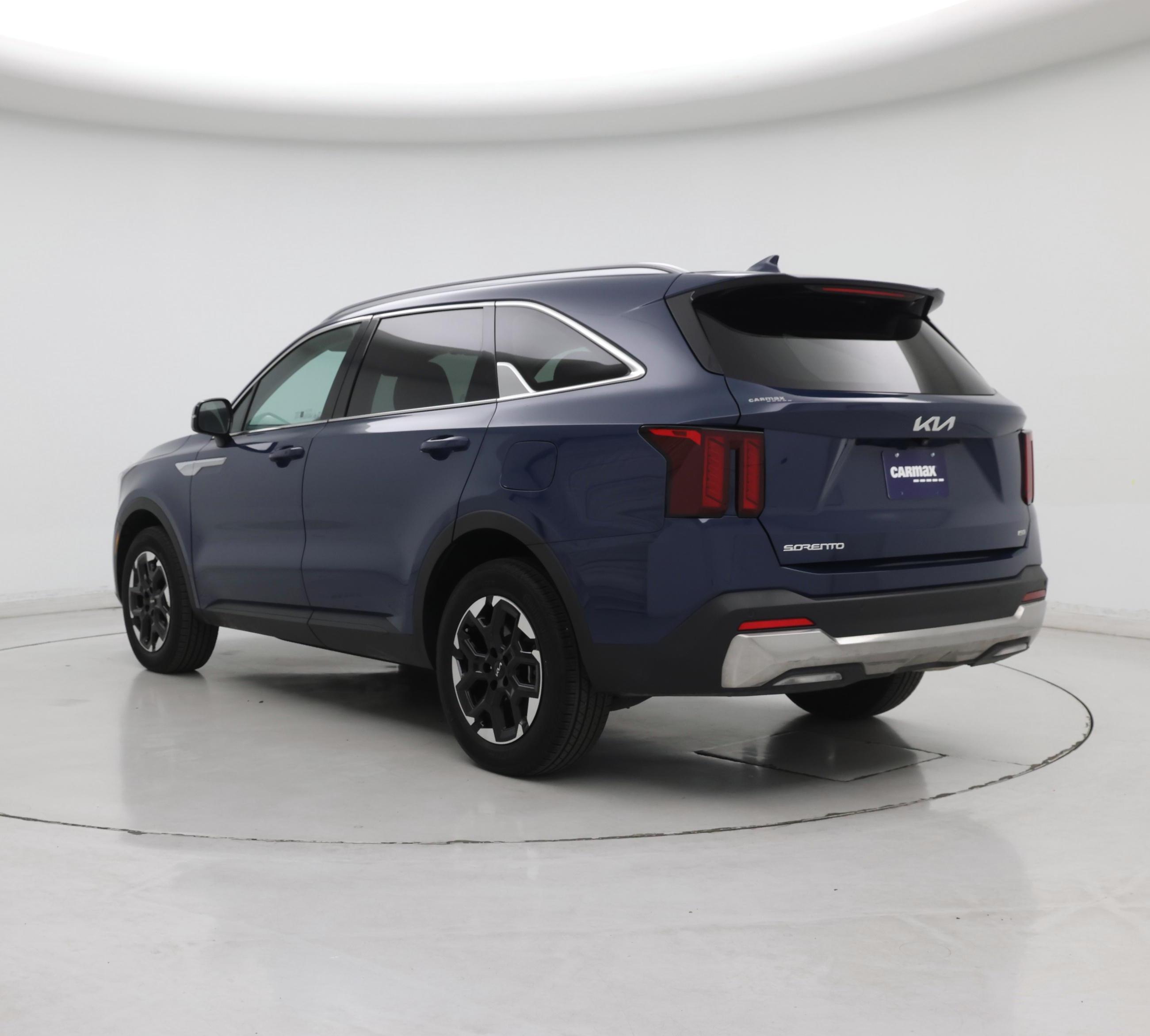 Thumbnail: 2024 Kia Sorento - 2