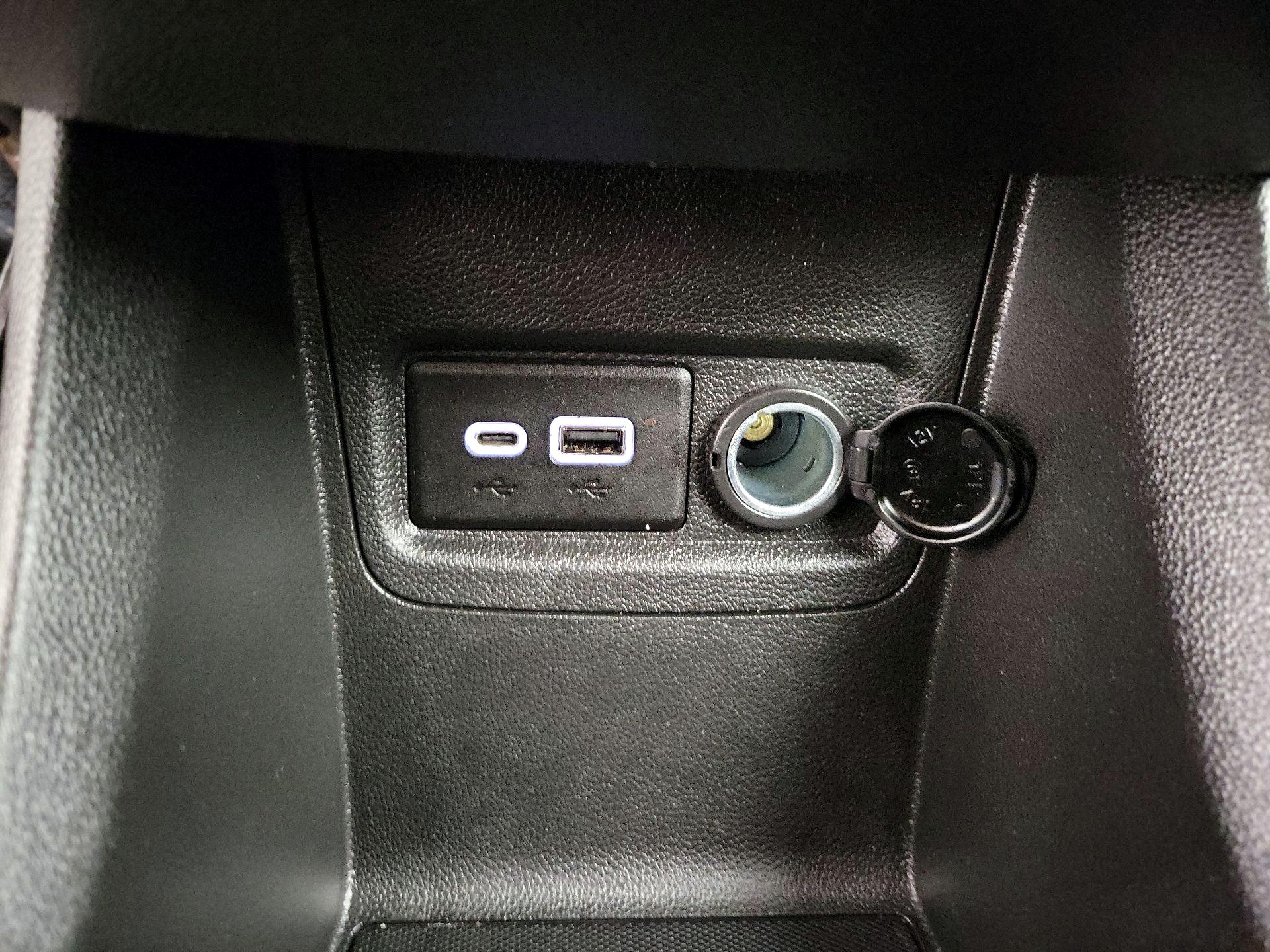 Thumbnail: 2020 Chevrolet Spark - 18