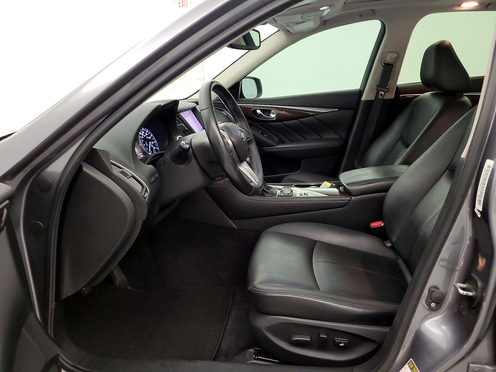 Thumbnail: 2019 INFINITI Q50 - 11