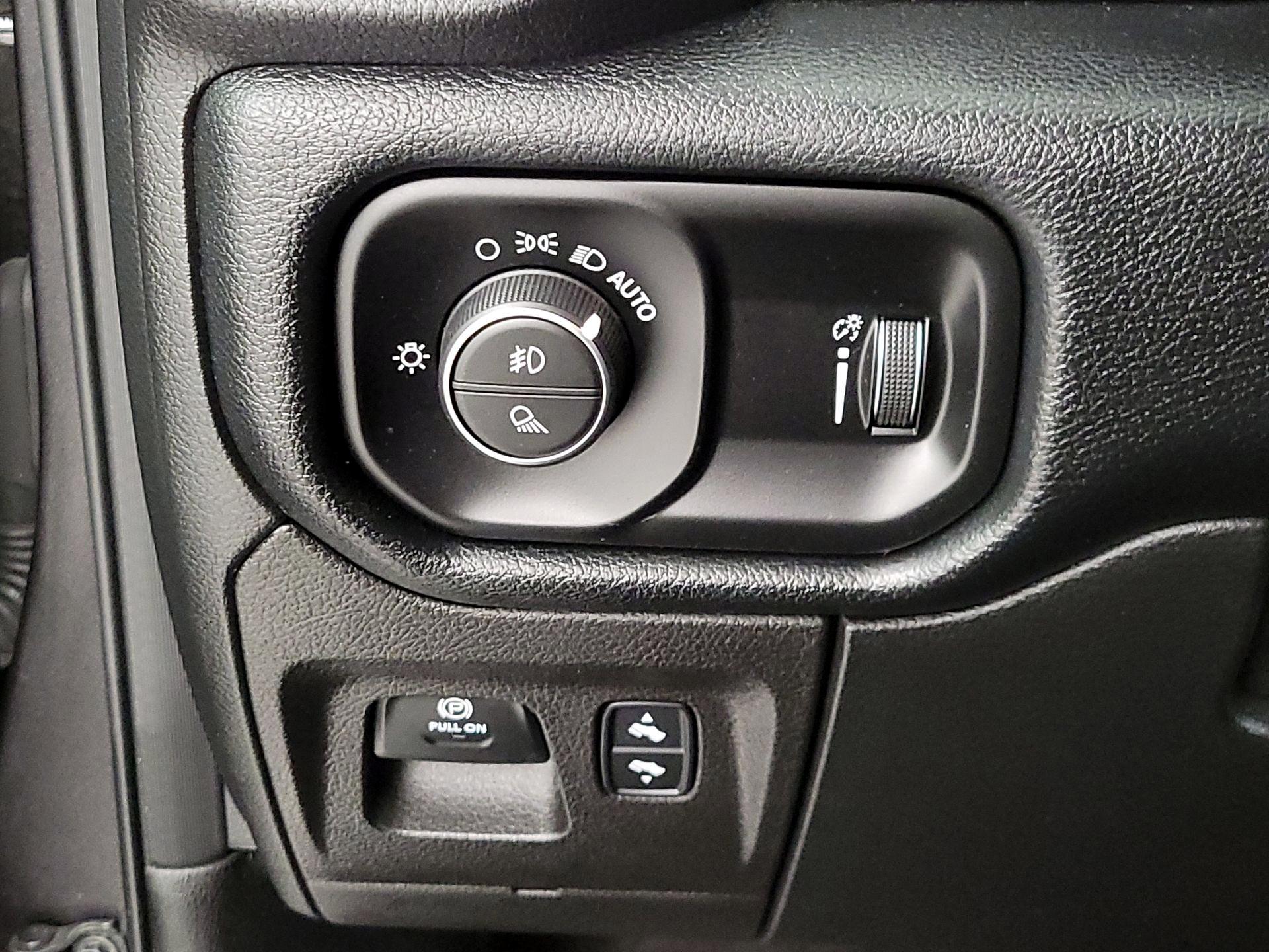 Thumbnail: 2021 RAM 1500 - 13