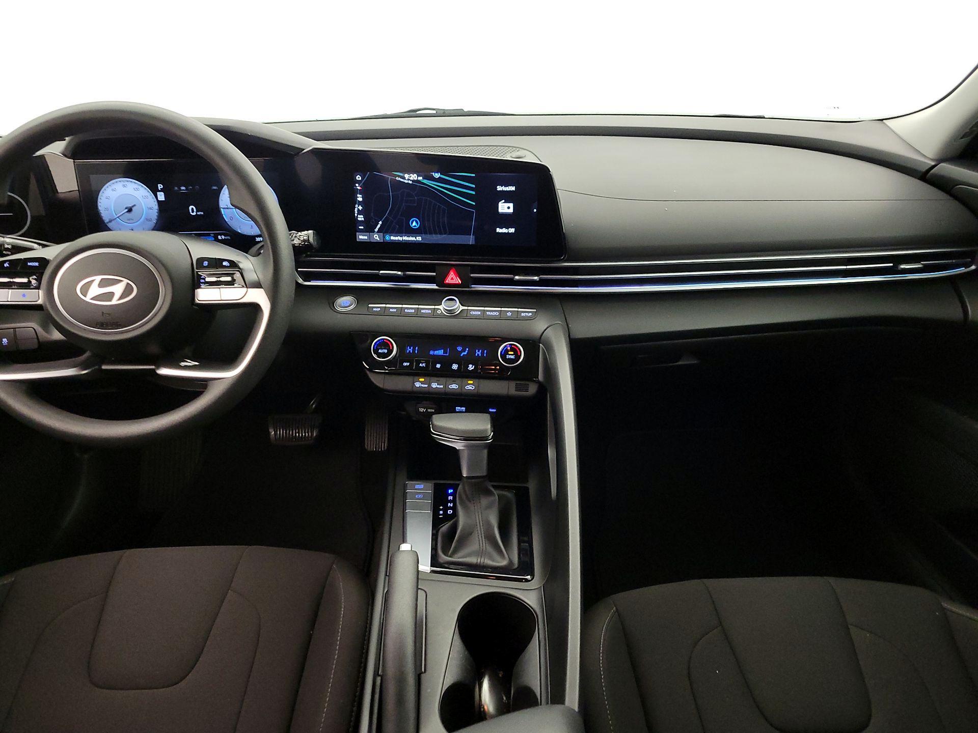 Thumbnail: 2024 Hyundai Elantra - 9