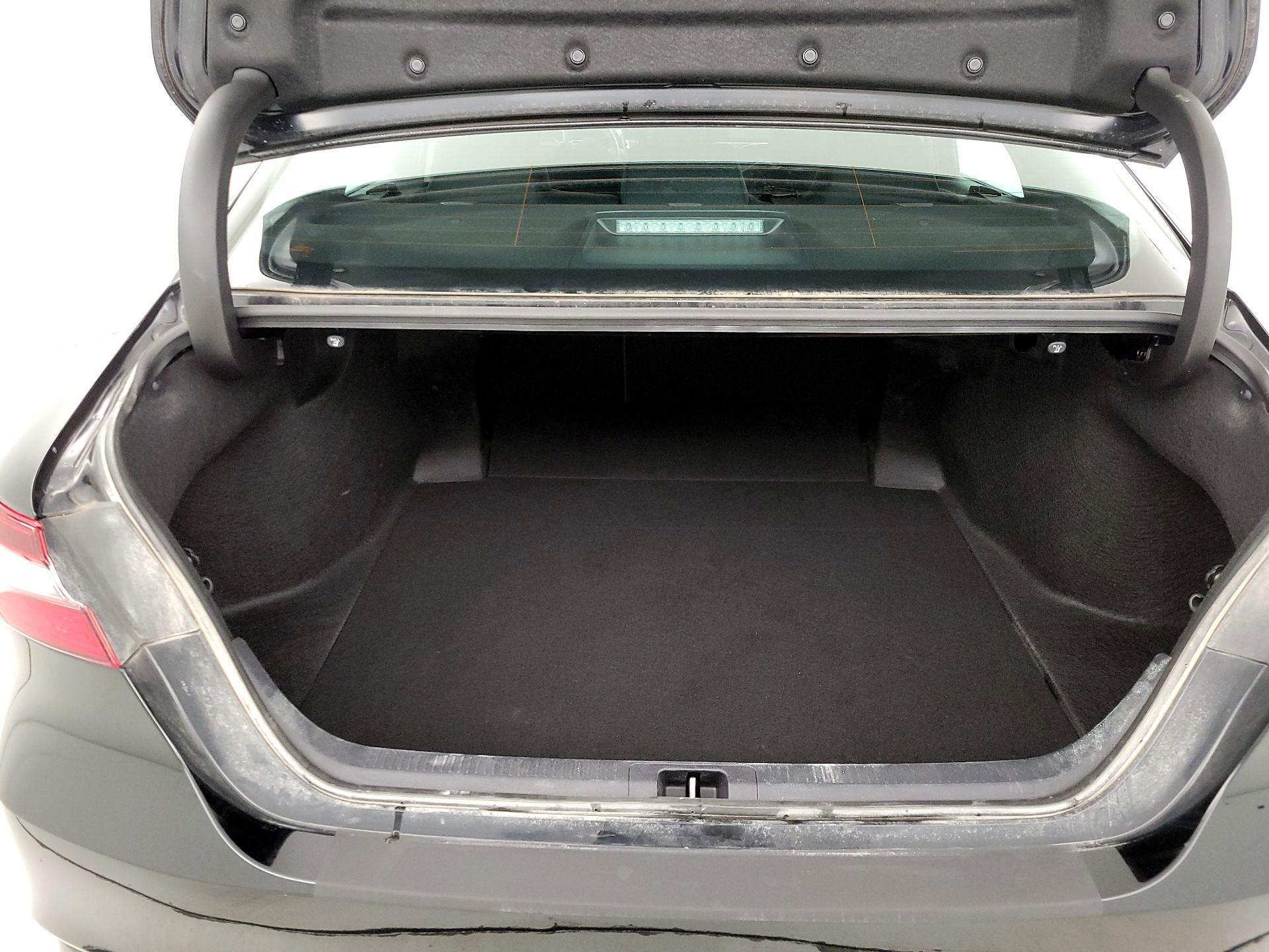 Thumbnail: 2024 Toyota Camry - 20