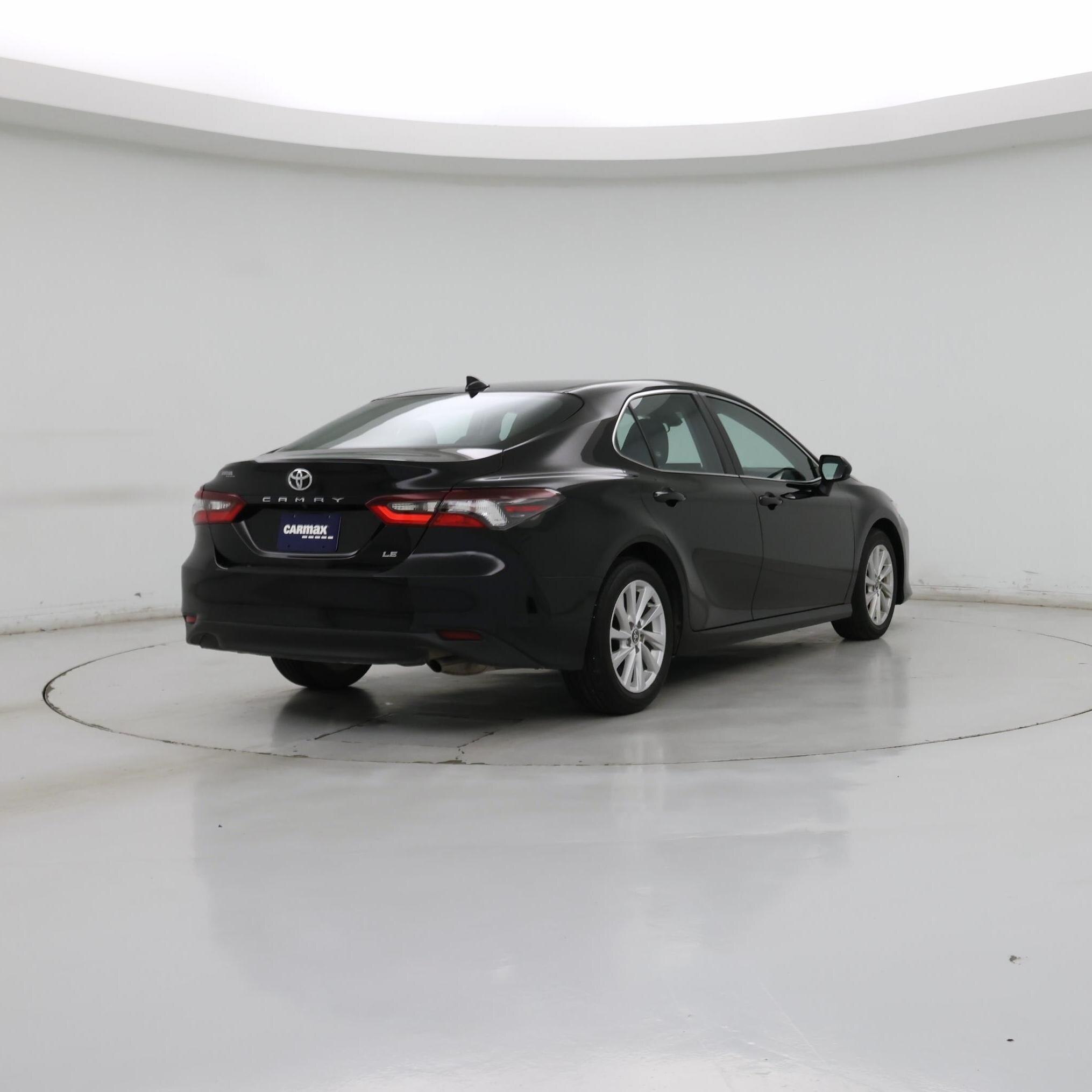 Thumbnail: 2024 Toyota Camry - 8