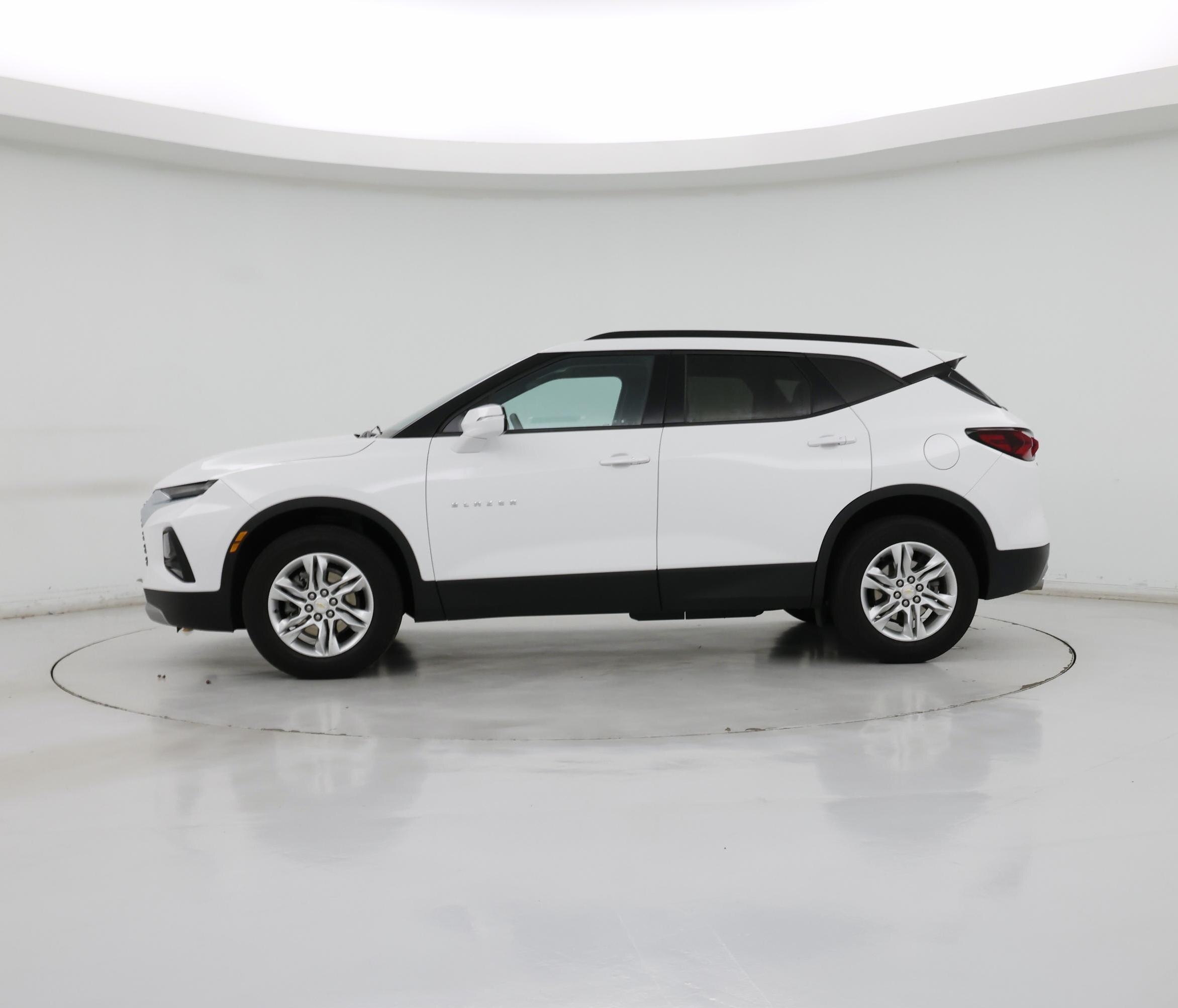 Thumbnail: 2021 Chevrolet Blazer - 3