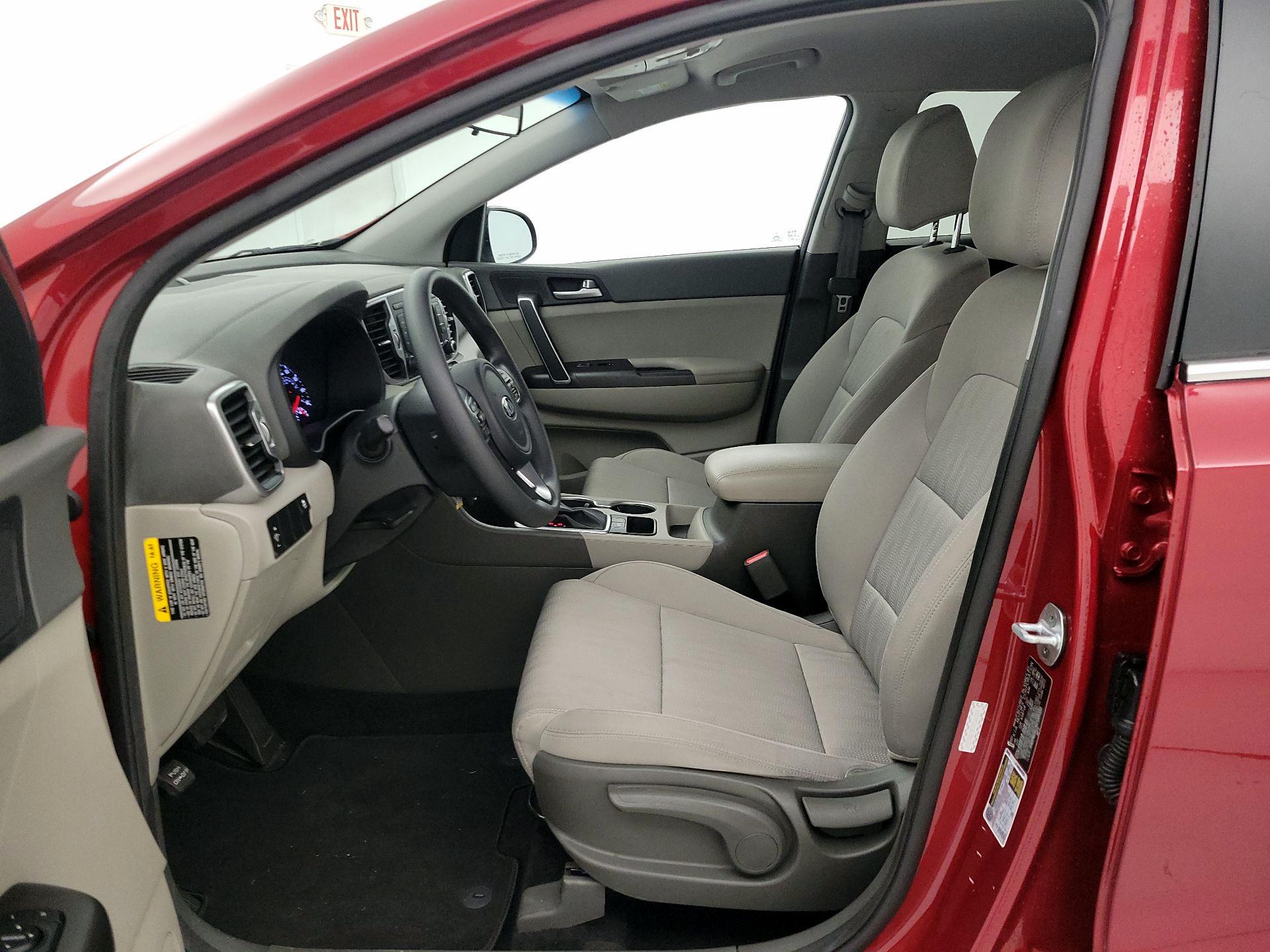 Thumbnail: 2017 Kia Sportage - 11