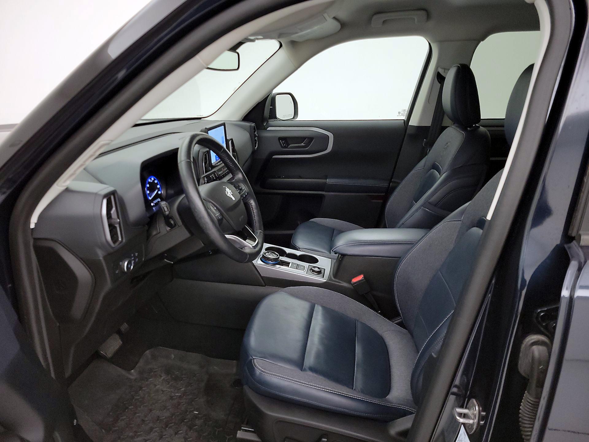 Thumbnail: 2022 Ford Bronco Sport - 9