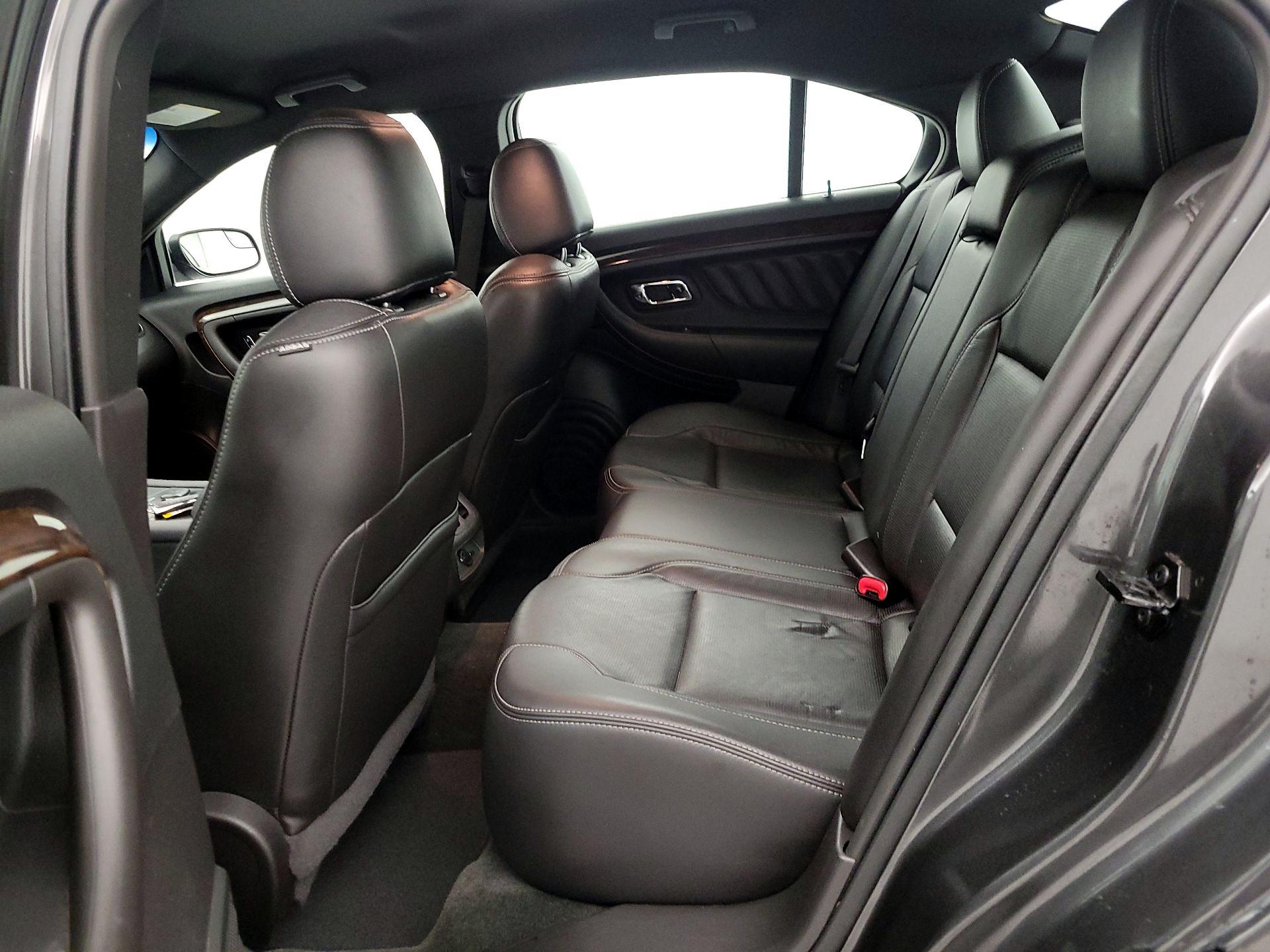 Thumbnail: 2016 Ford Taurus - 20