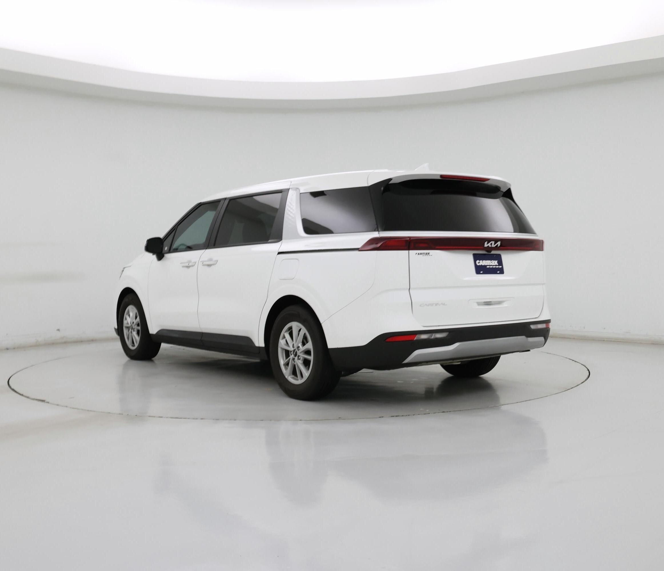 Thumbnail: 2024 Kia Carnival - 2