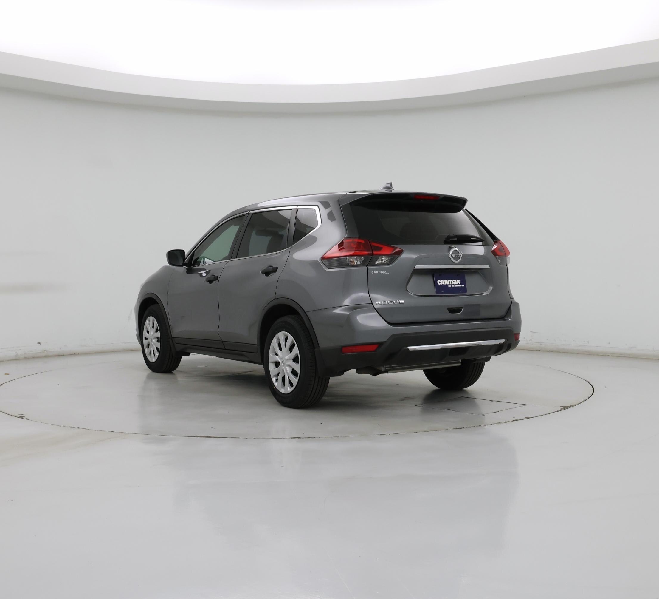 Thumbnail: 2017 Nissan Rogue - 2