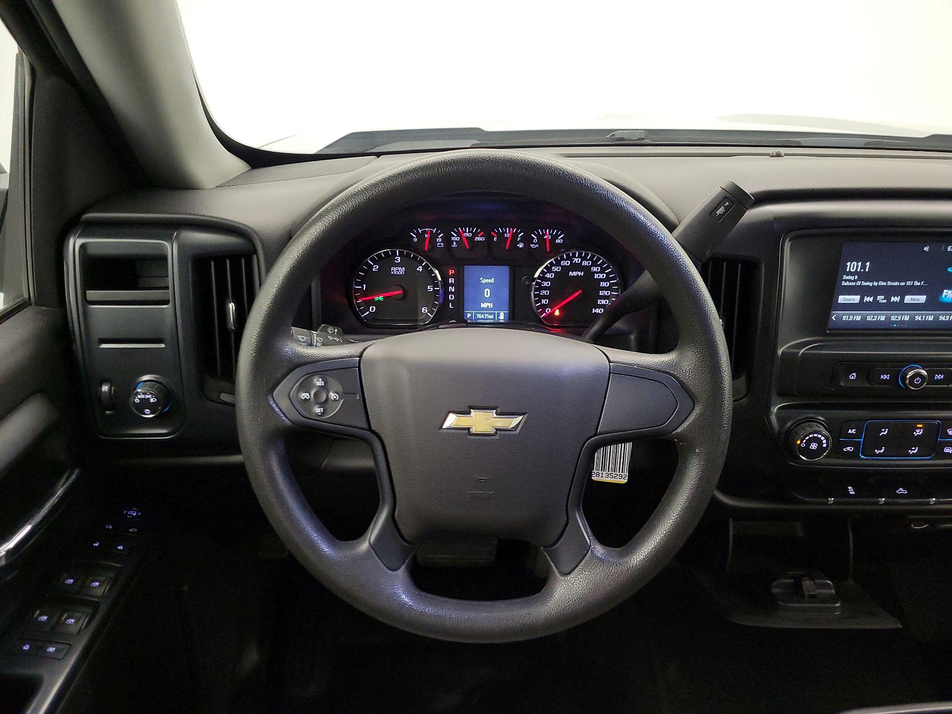 Thumbnail: 2017 Chevrolet Silverado 1500 - 10