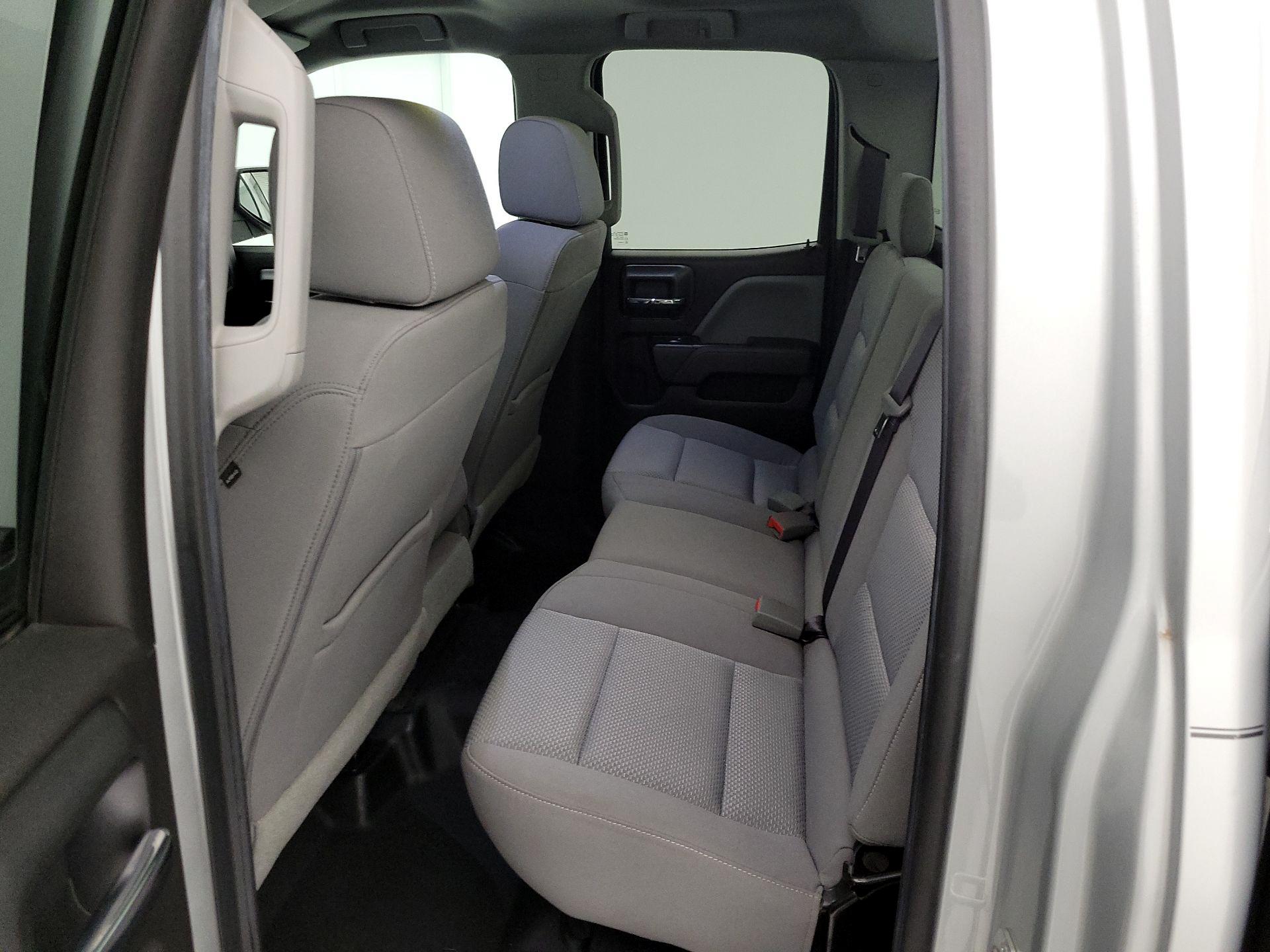 Thumbnail: 2017 Chevrolet Silverado 1500 - 18